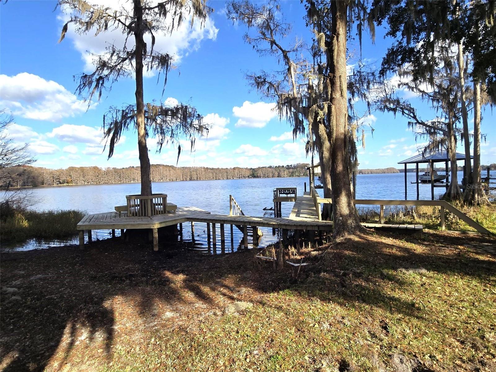 Listing photo id 55 for 6121 Sunway Point