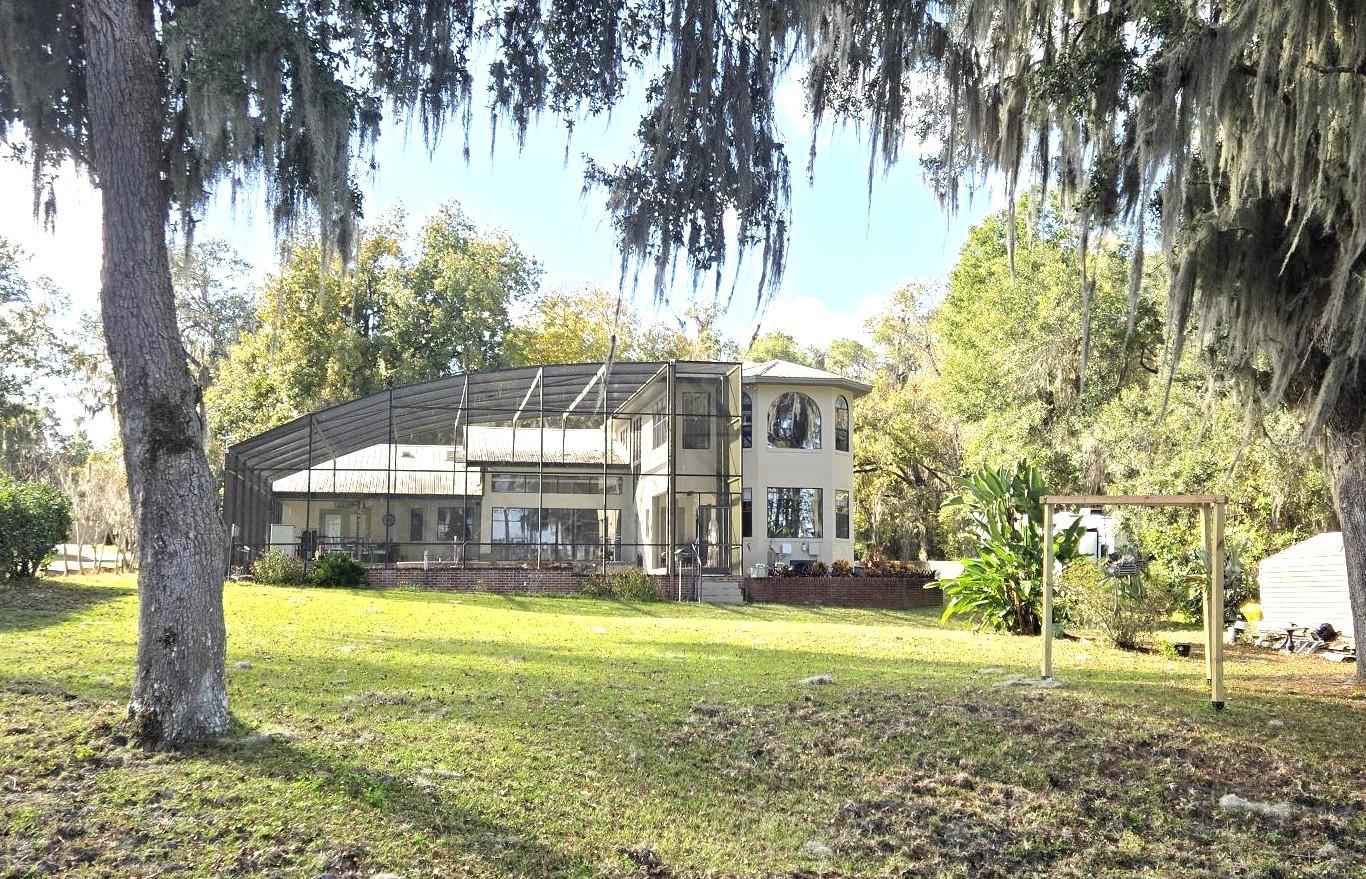 Listing photo id 58 for 6121 Sunway Point