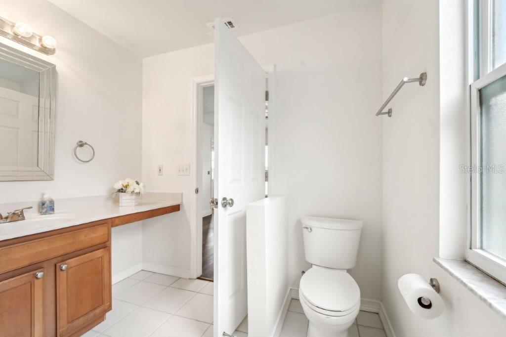 Image 21 of 48 For 4330 Kingsfield Drive