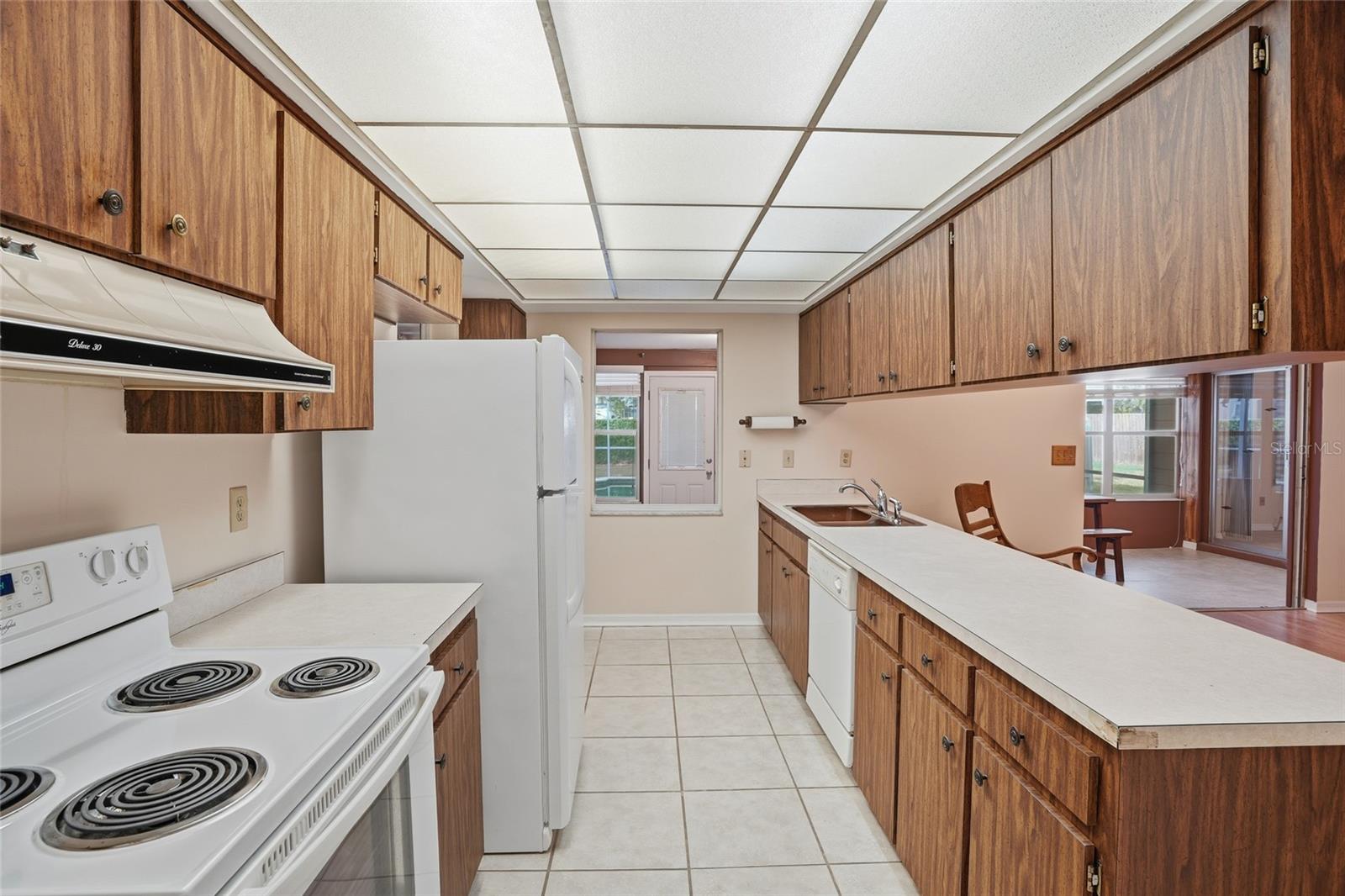 Image 15 of 43 For 3037 Joan Court