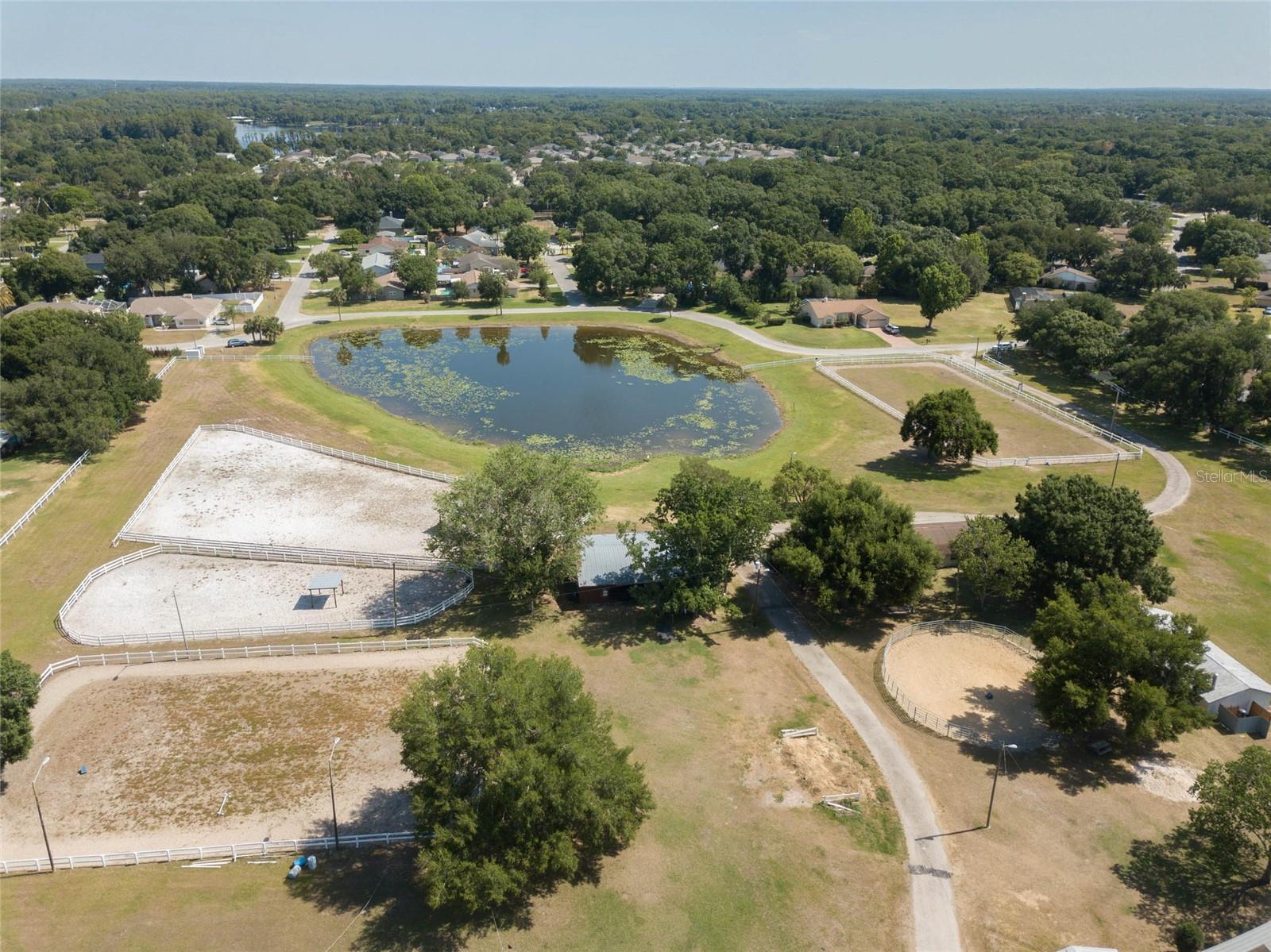 Image 30 of 43 For 3037 Joan Court