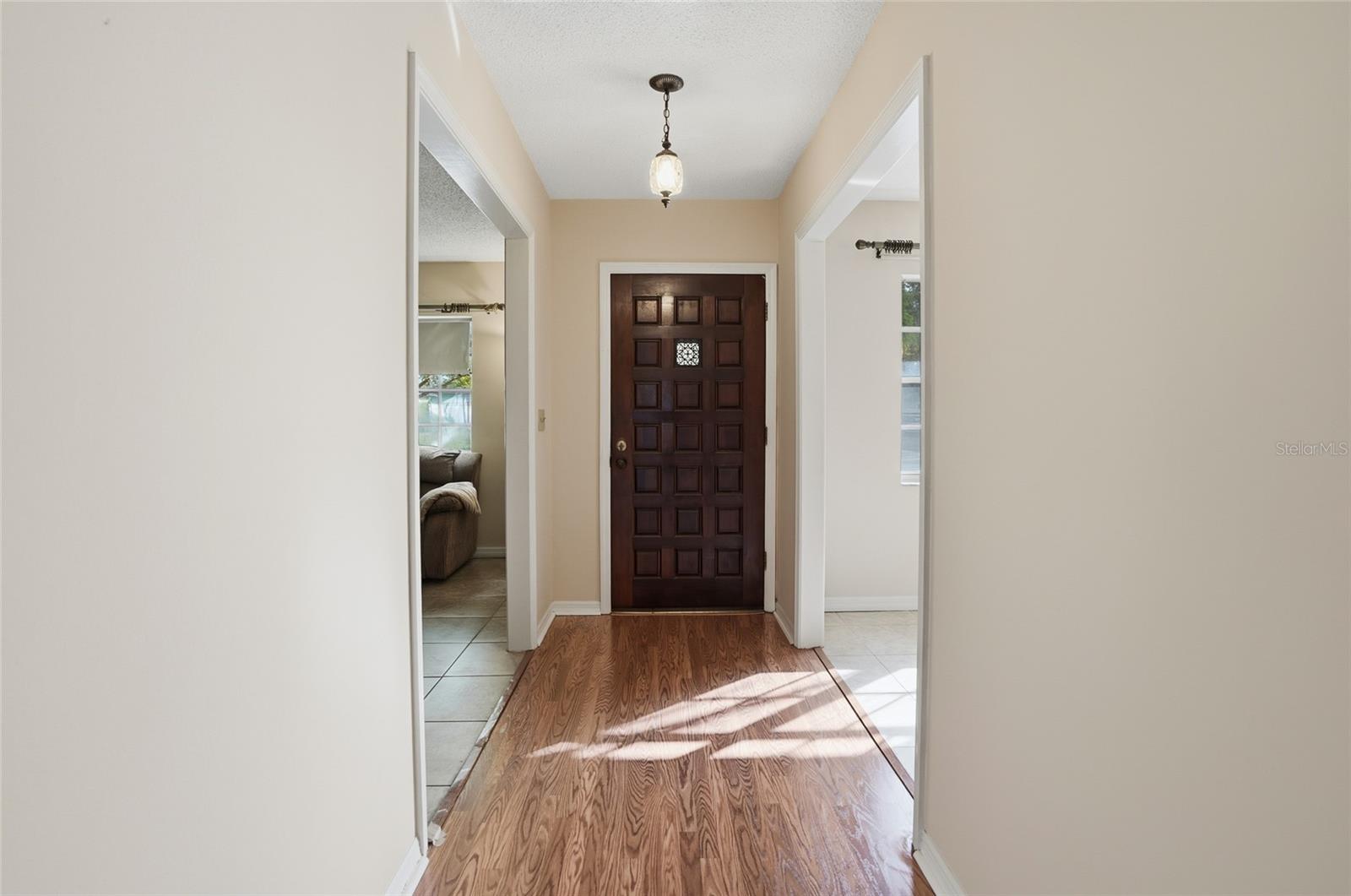 Image 4 of 43 For 3037 Joan Court