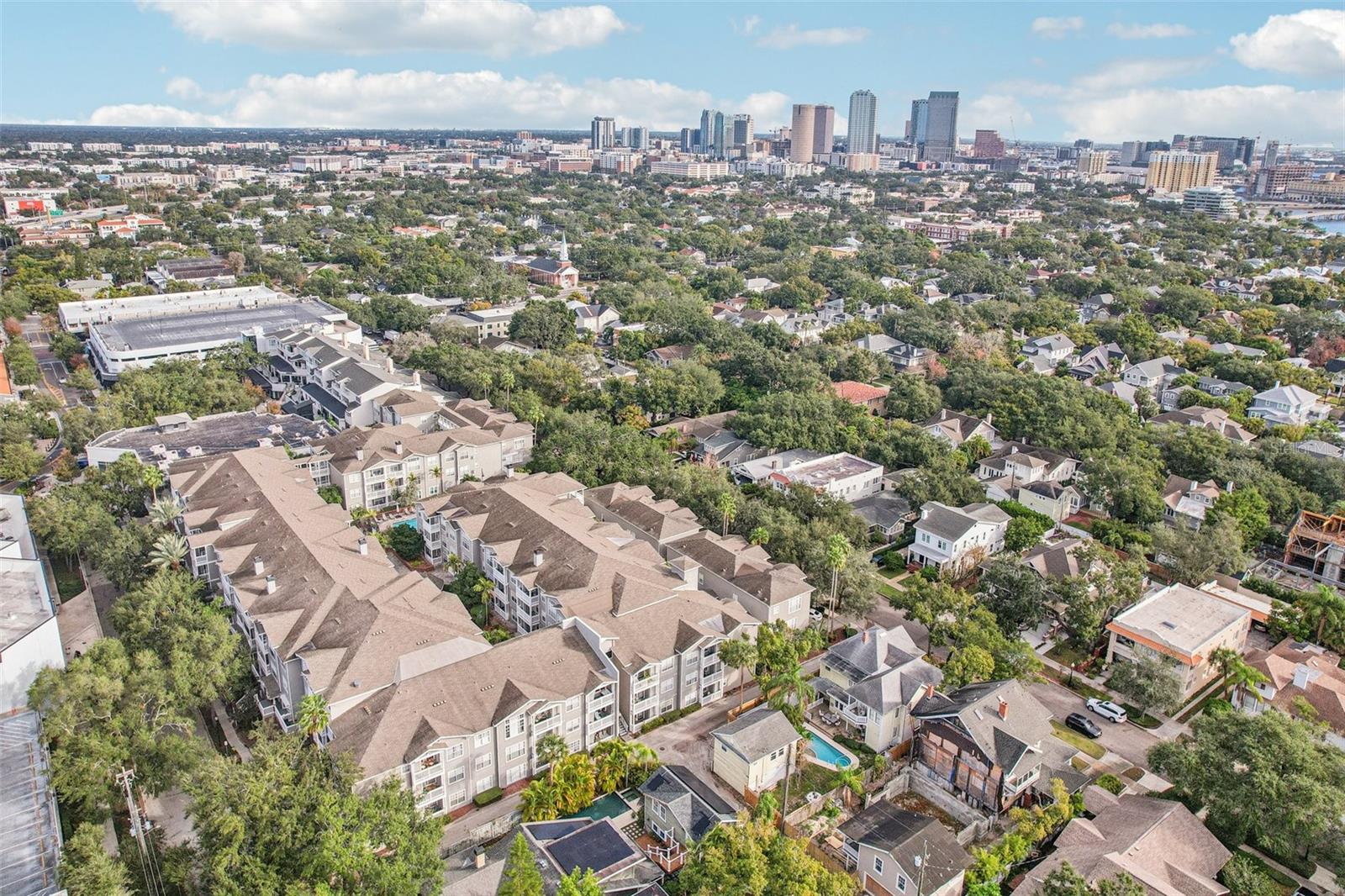 Image 2 of 45 For 800 Dakota Avenue 310