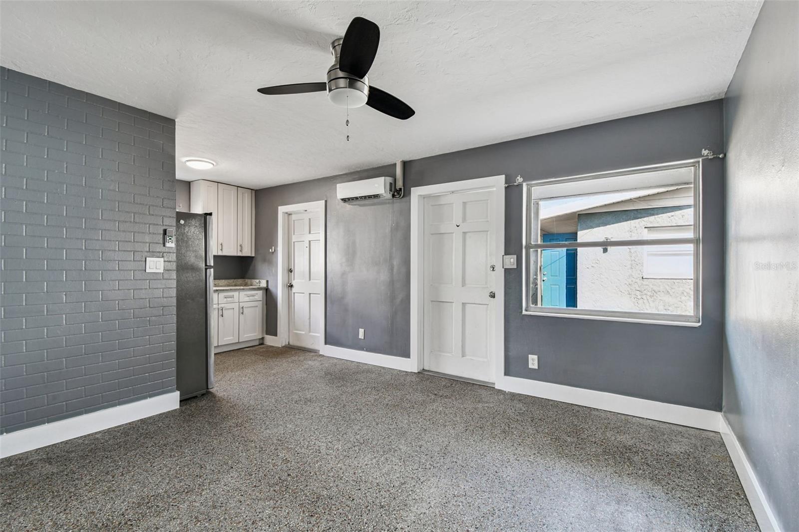 Image 14 of 35 For 6538 42nd Avenue N