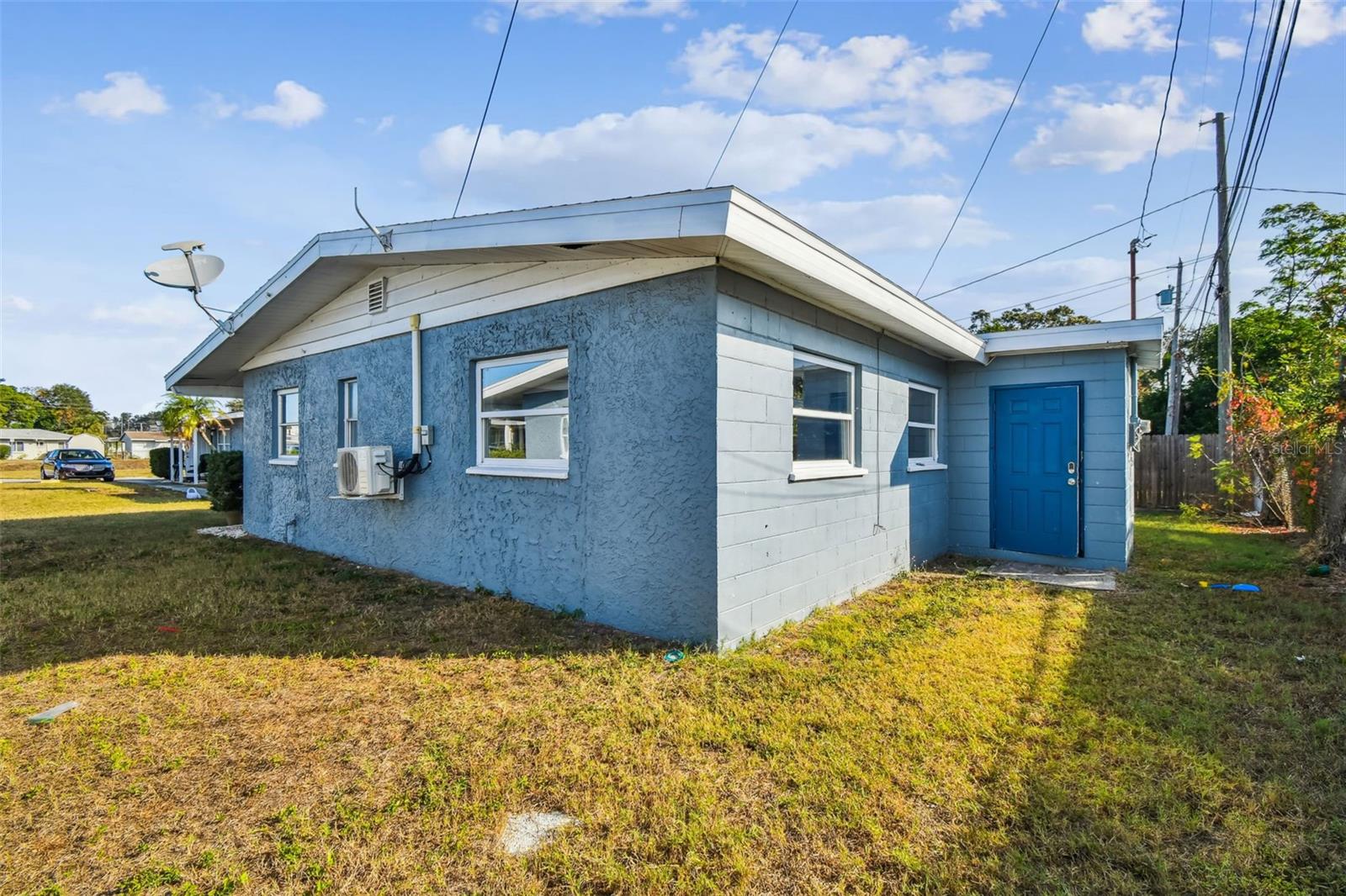 Image 9 of 35 For 6538 42nd Avenue N