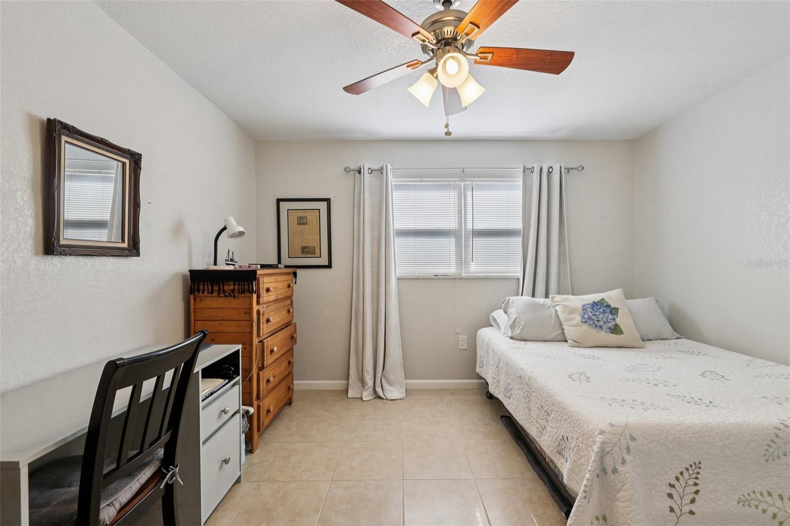 Image 26 of 72 For 4429 Great Lakes Drive N