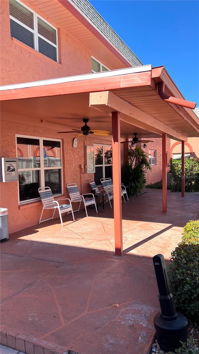 Image 26 of 34 For 257 Lincoln Circle N 3208