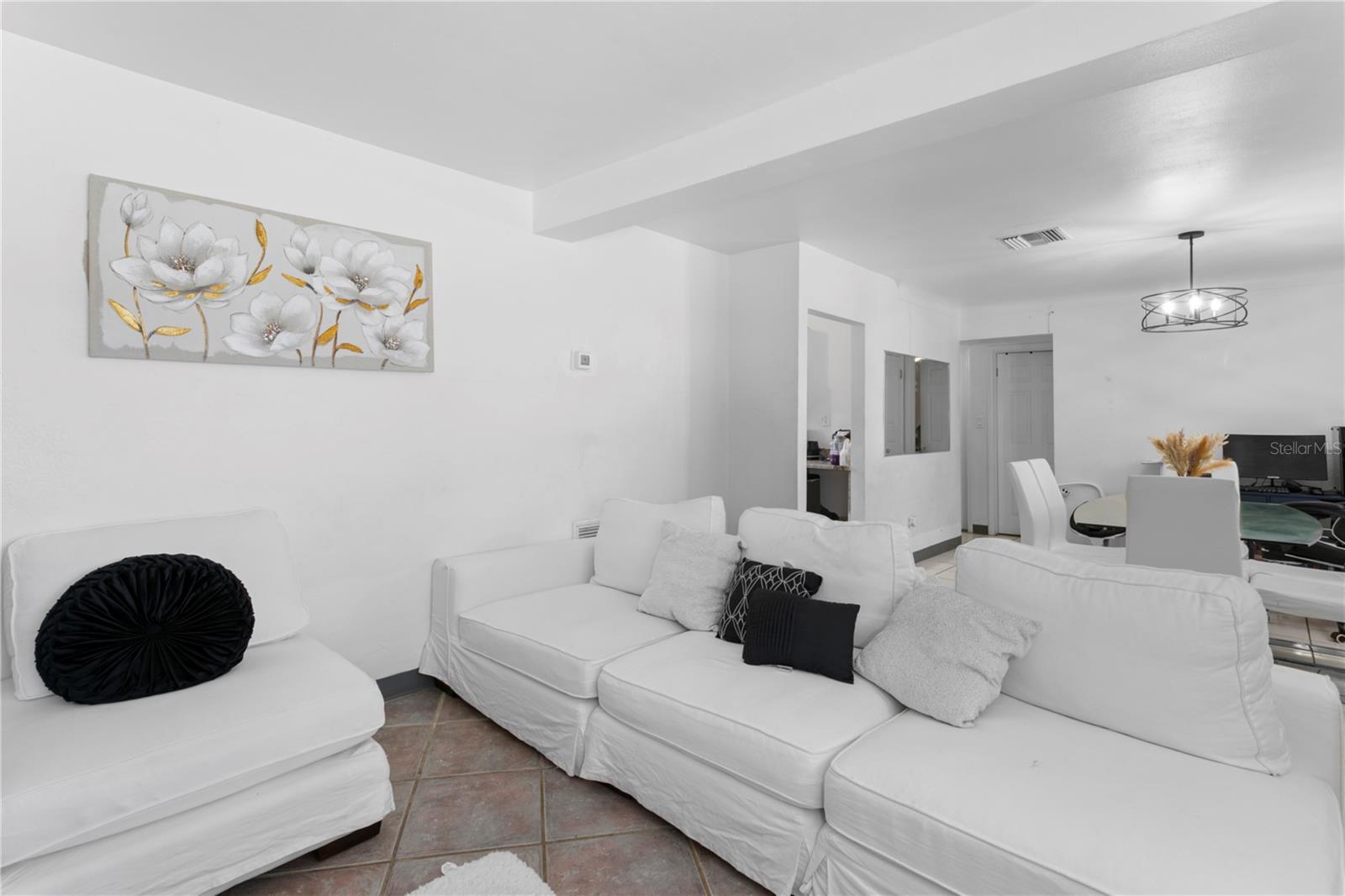 Image 9 of 20 For 487 89th Avenue N 2