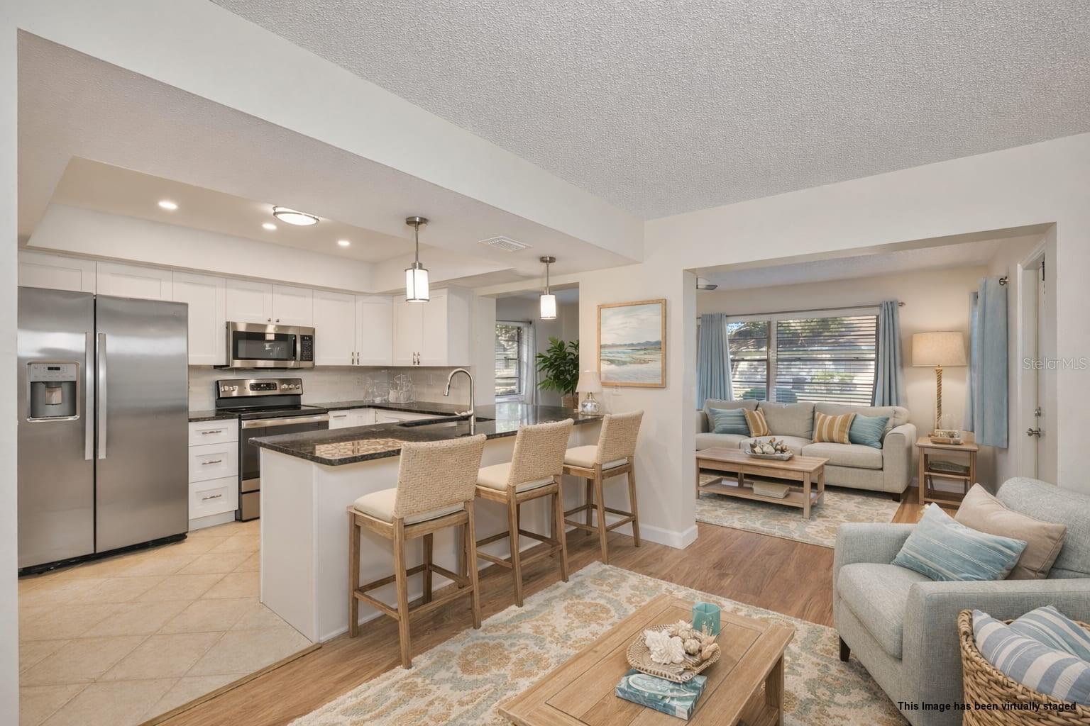 Listing photo id 7 for 2035 Heathfield Circle 256