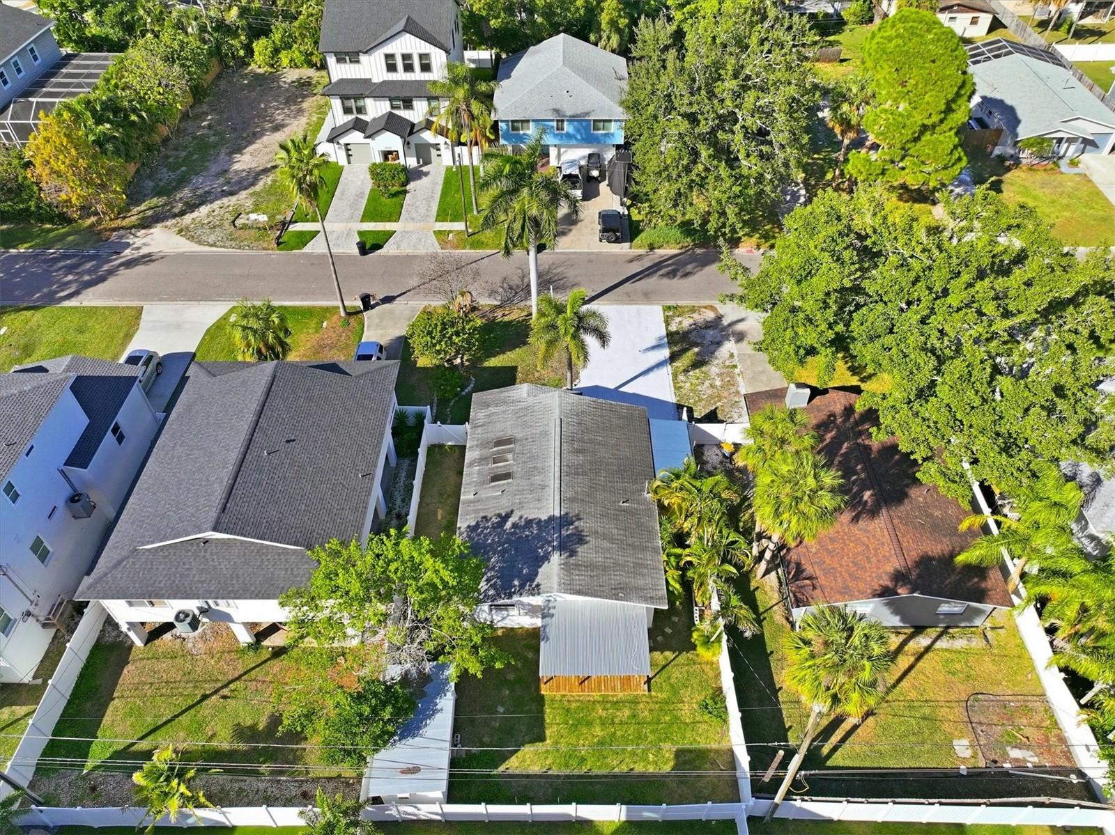 Image 31 of 37 For 1734 Maryland Avenue Ne