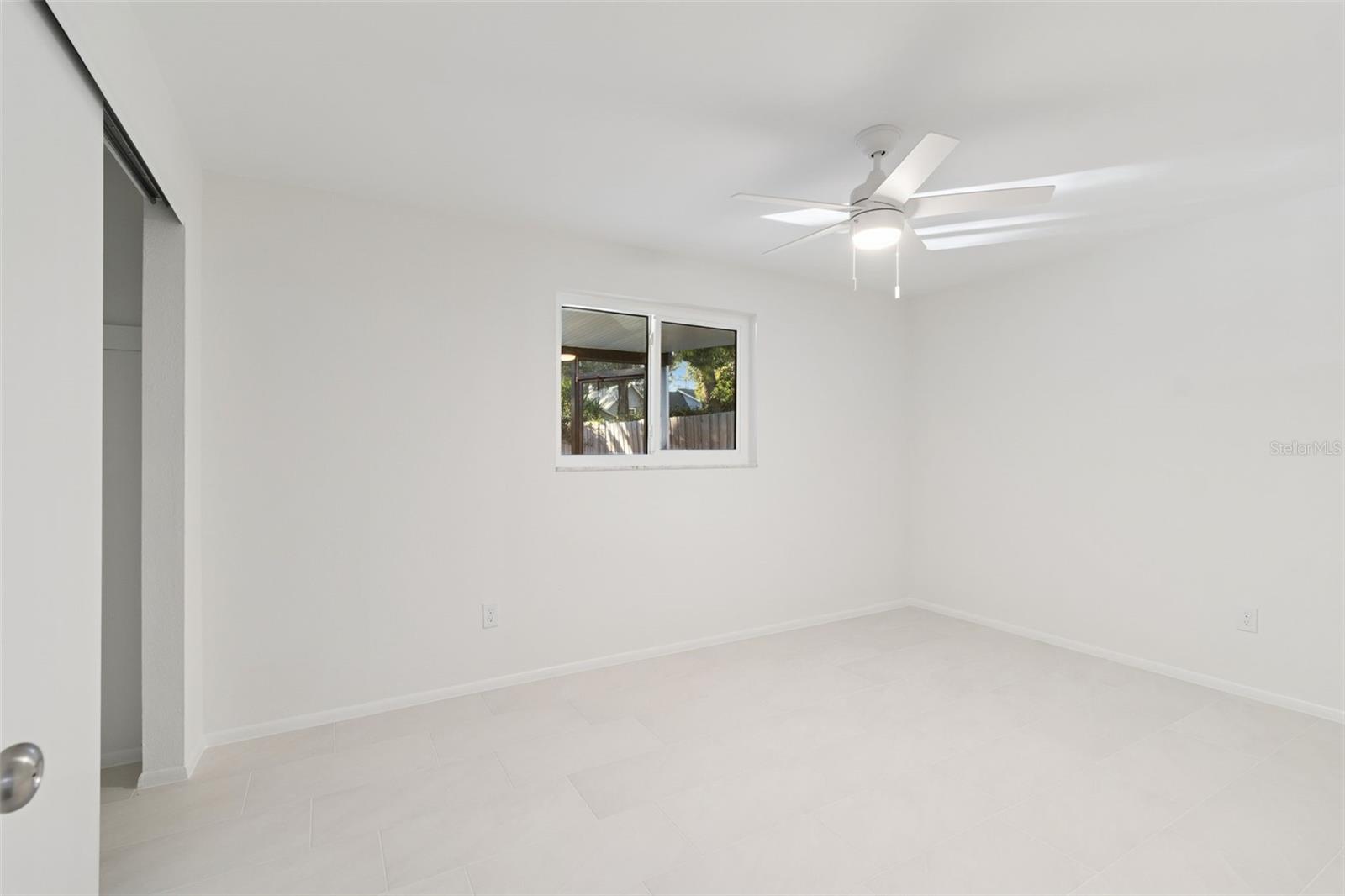 Image 23 of 69 For 2195 Glen Drive