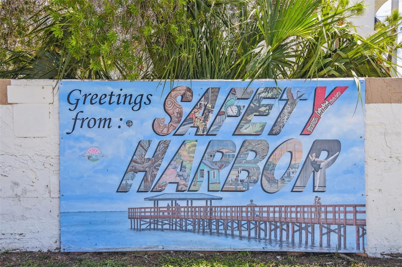 Image 52 of 69 For 2195 Glen Drive