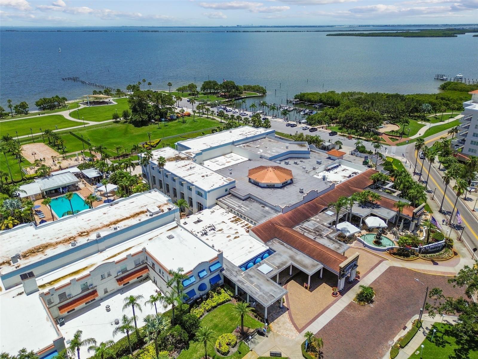 Image 59 of 69 For 2195 Glen Drive