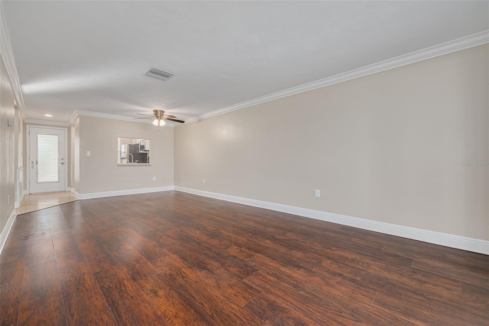 Listing photo id 13 for 4261 Richmere Drive