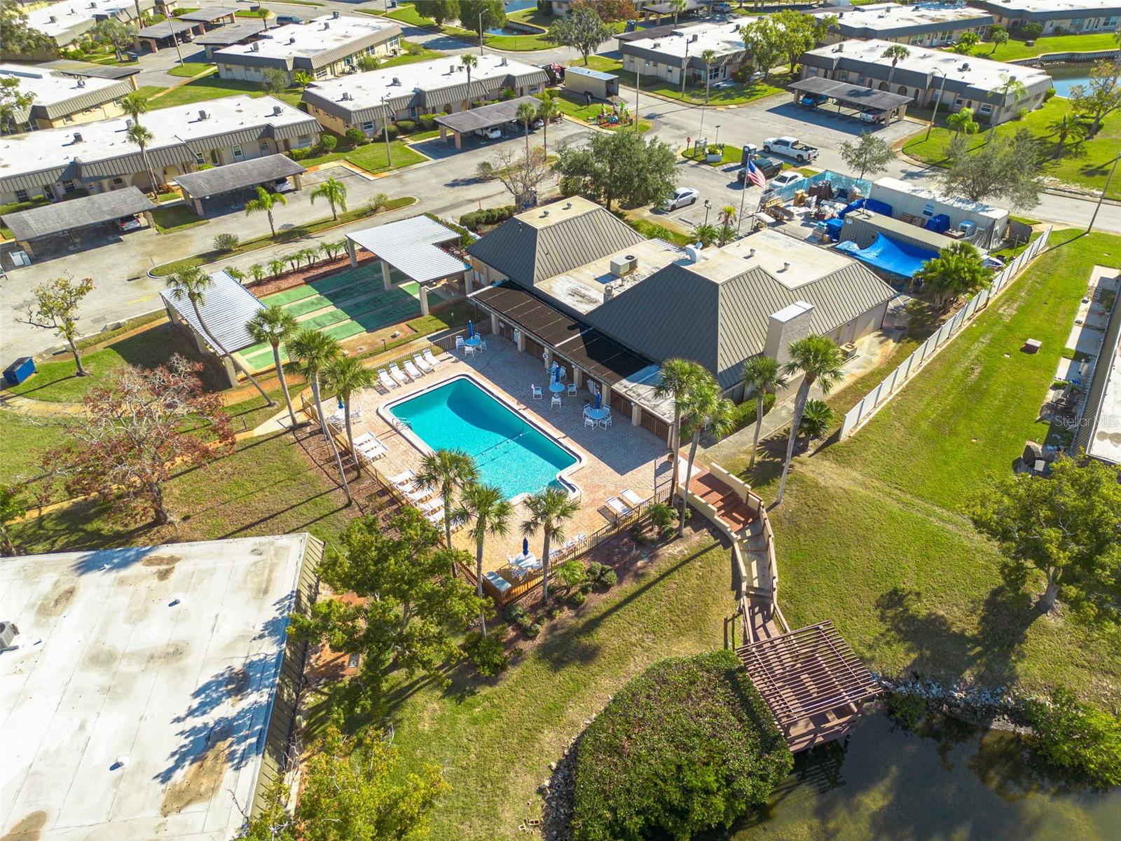 Listing photo id 0 for 4261 Richmere Drive