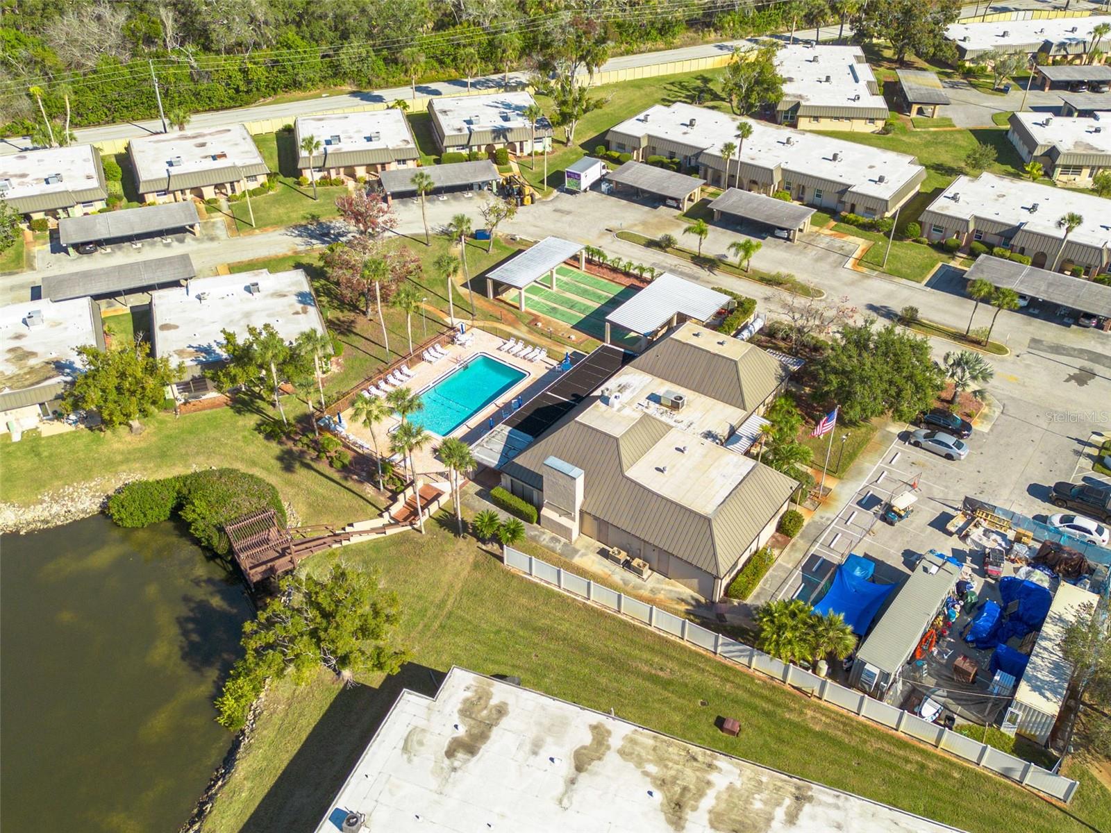 Listing photo id 32 for 4261 Richmere Drive