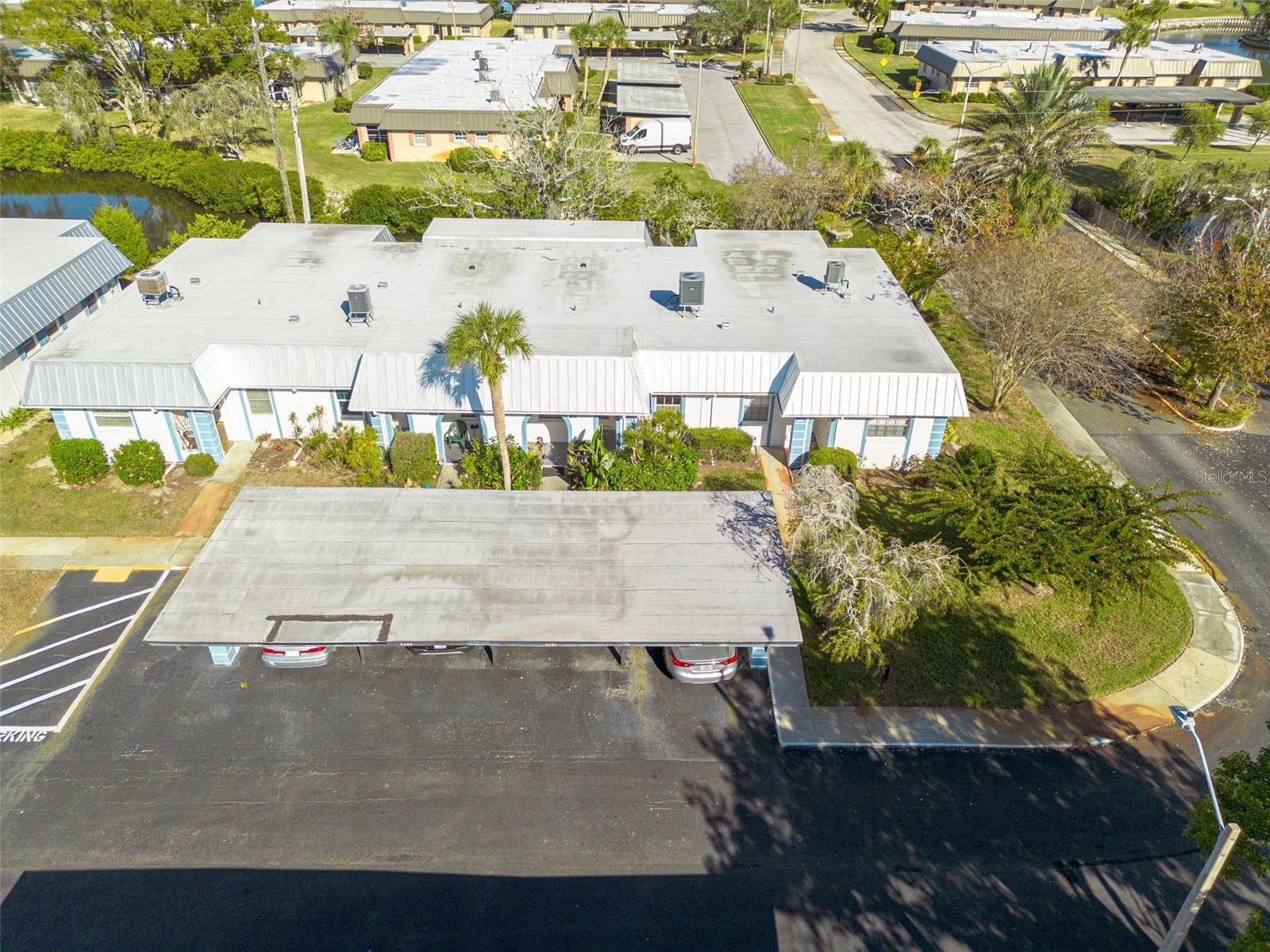 Listing photo id 4 for 4261 Richmere Drive