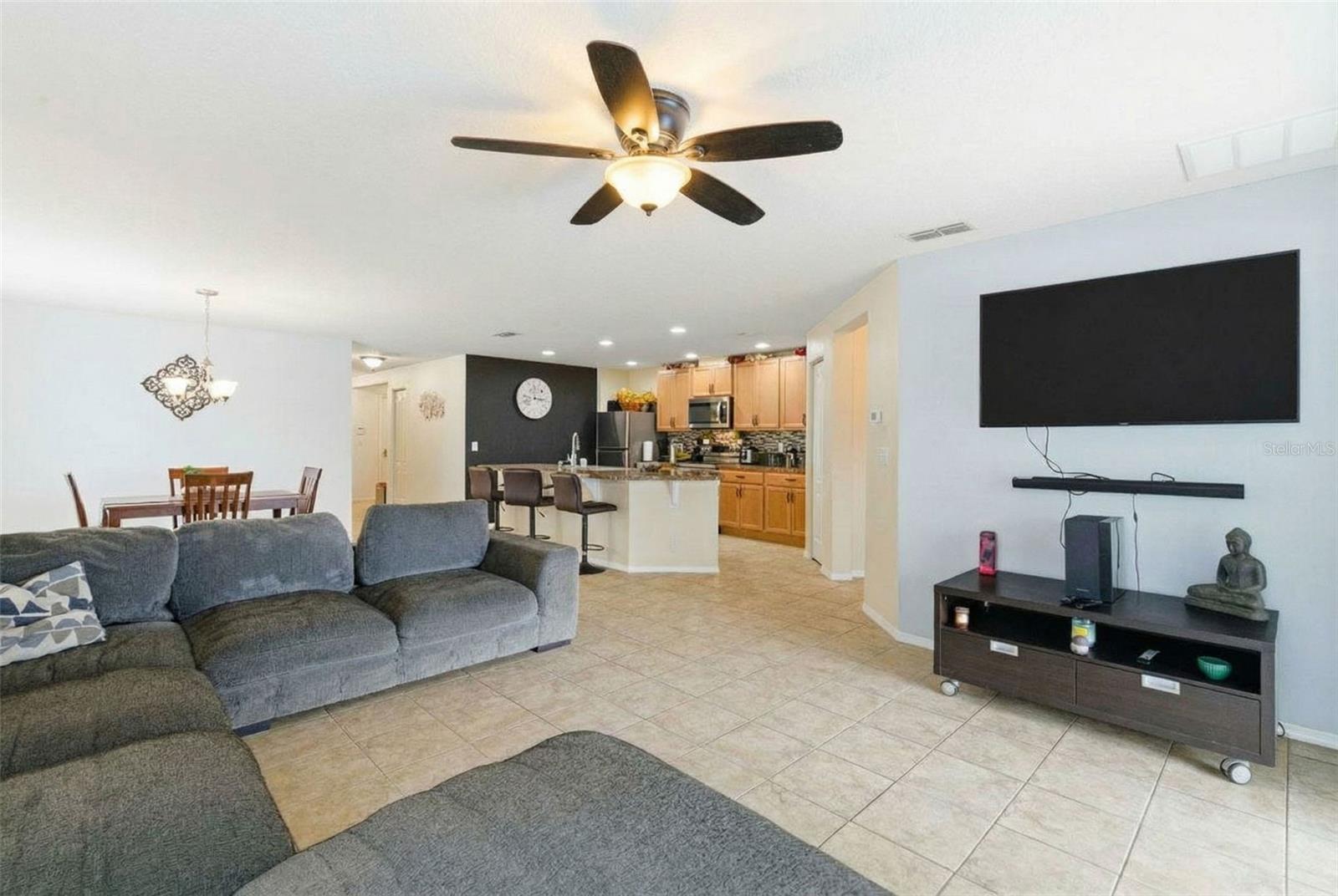 Image 25 of 53 For 15616 Greyrock Drive