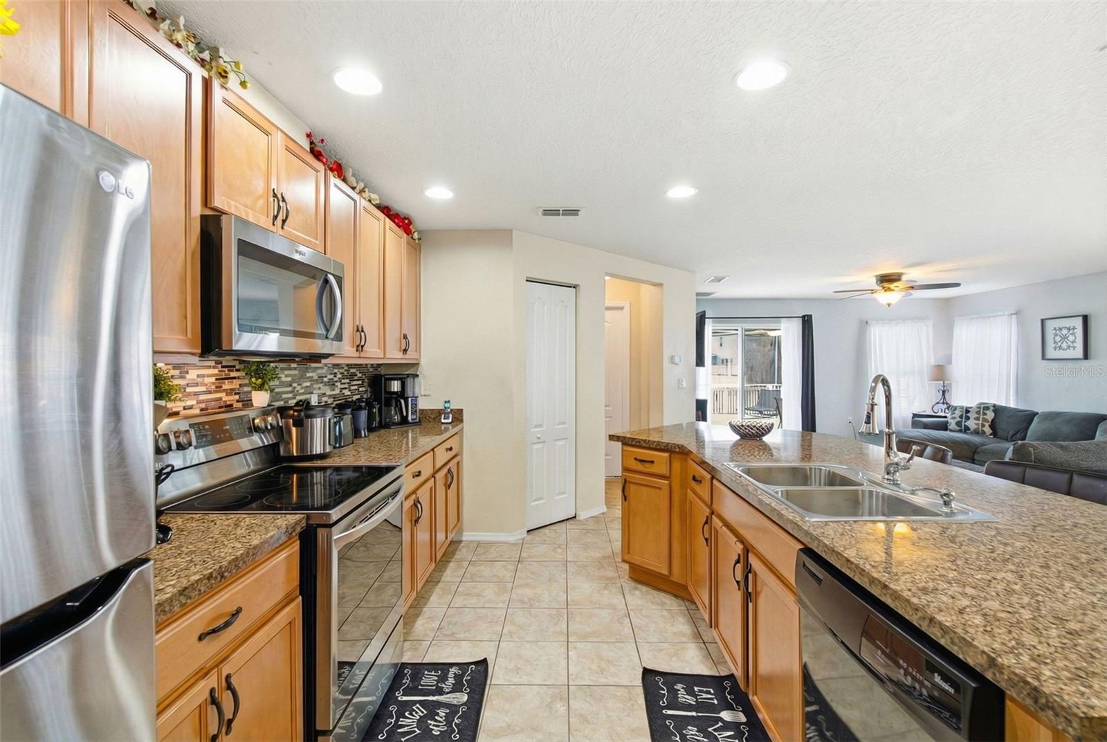 Image 28 of 53 For 15616 Greyrock Drive