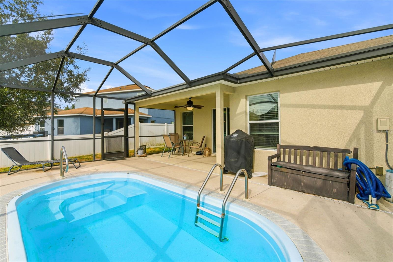 Image 37 of 53 For 15616 Greyrock Drive