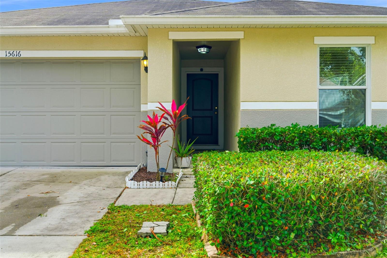 Image 5 of 53 For 15616 Greyrock Drive