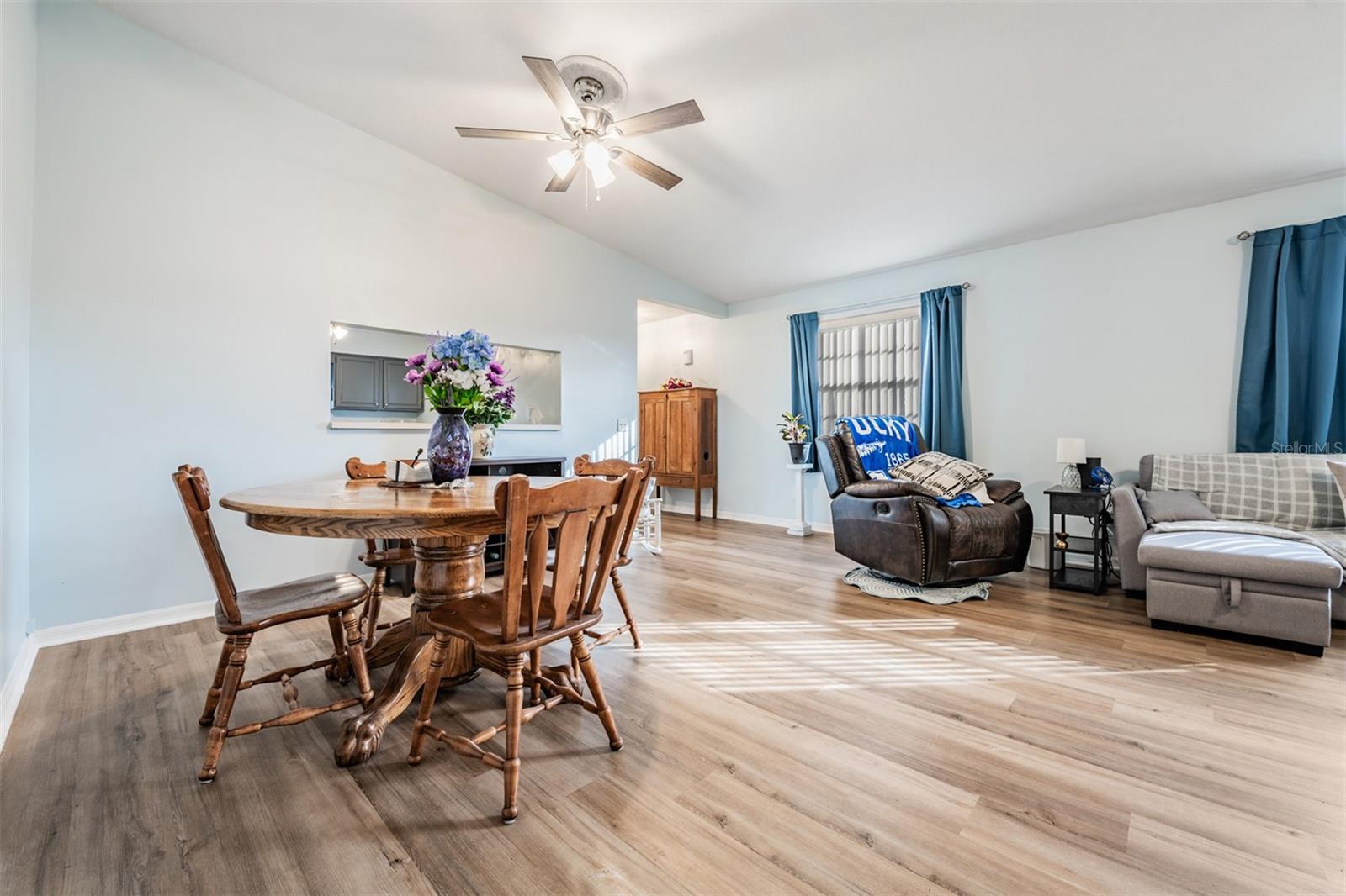 Image 6 of 23 For 5923 Newberry Court