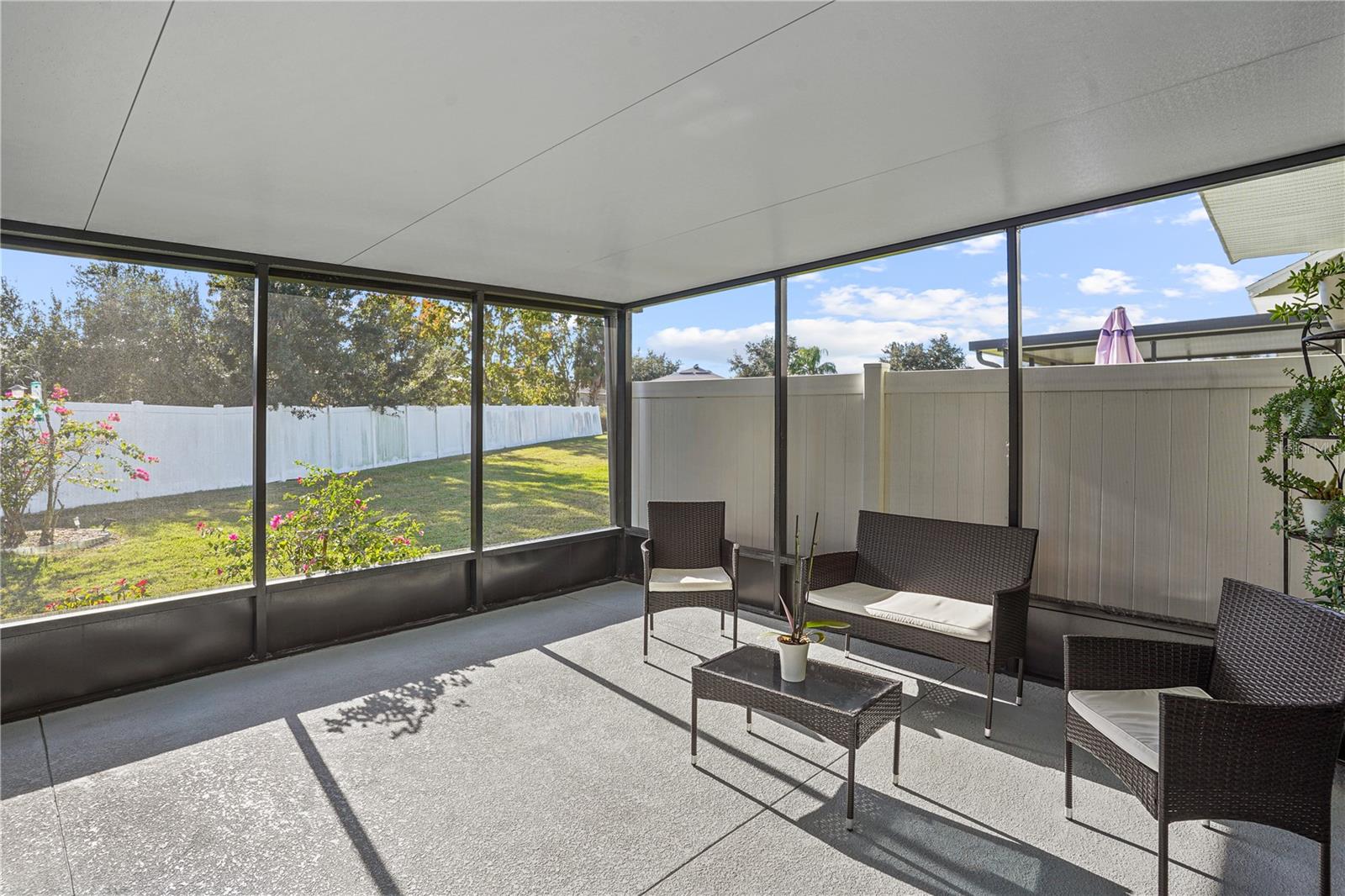 Image 14 of 18 For 6433 Torrington Circle