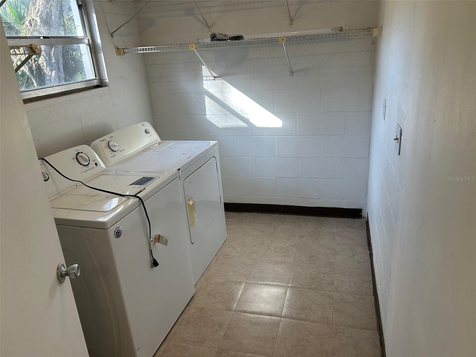 Image 10 of 19 For 7001 32nd Avenue S