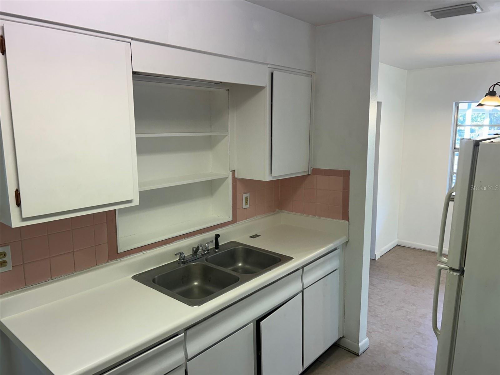 Image 7 of 19 For 7001 32nd Avenue S