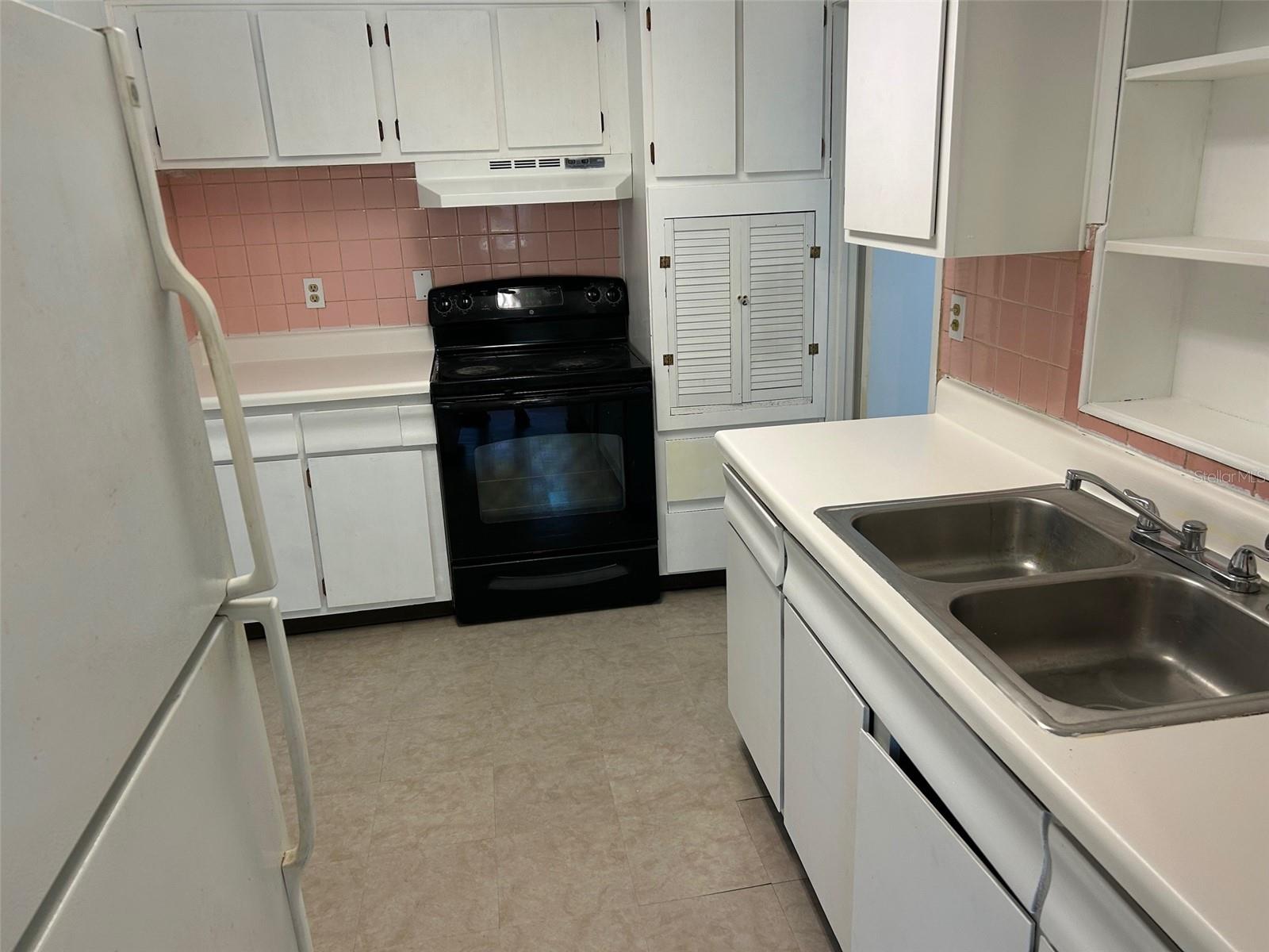 Image 9 of 19 For 7001 32nd Avenue S