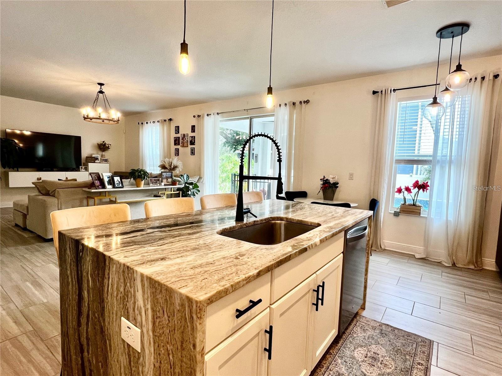 Image 4 of 25 For 3704 Wyoming Avenue