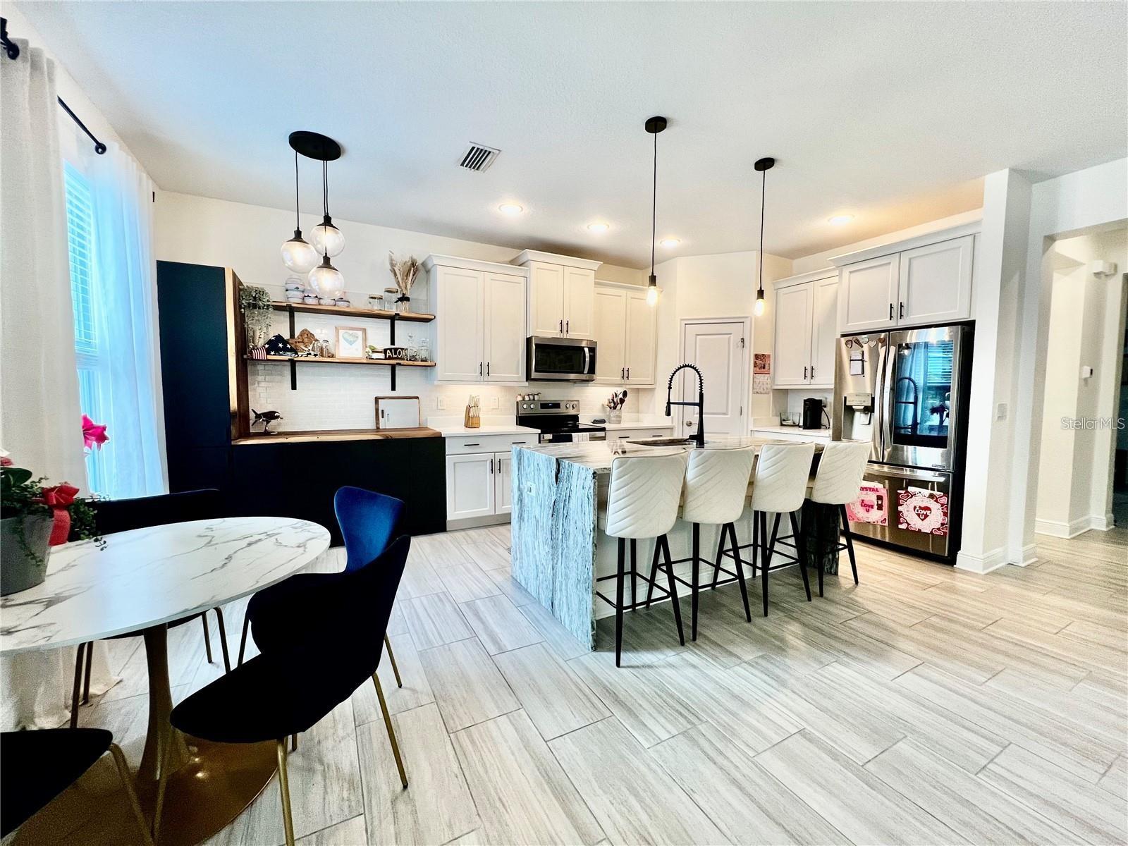 Image 5 of 25 For 3704 Wyoming Avenue