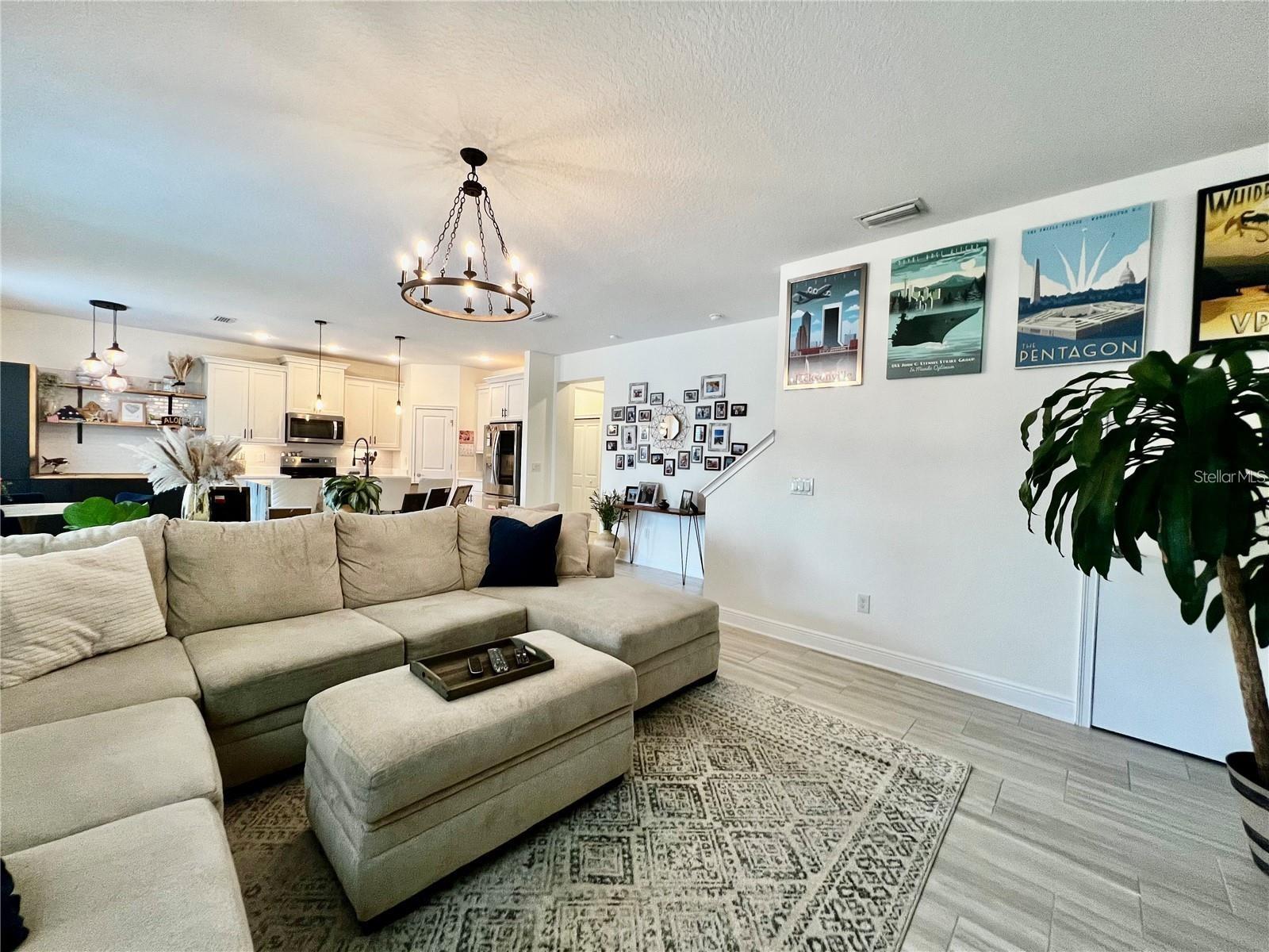 Image 9 of 25 For 3704 Wyoming Avenue