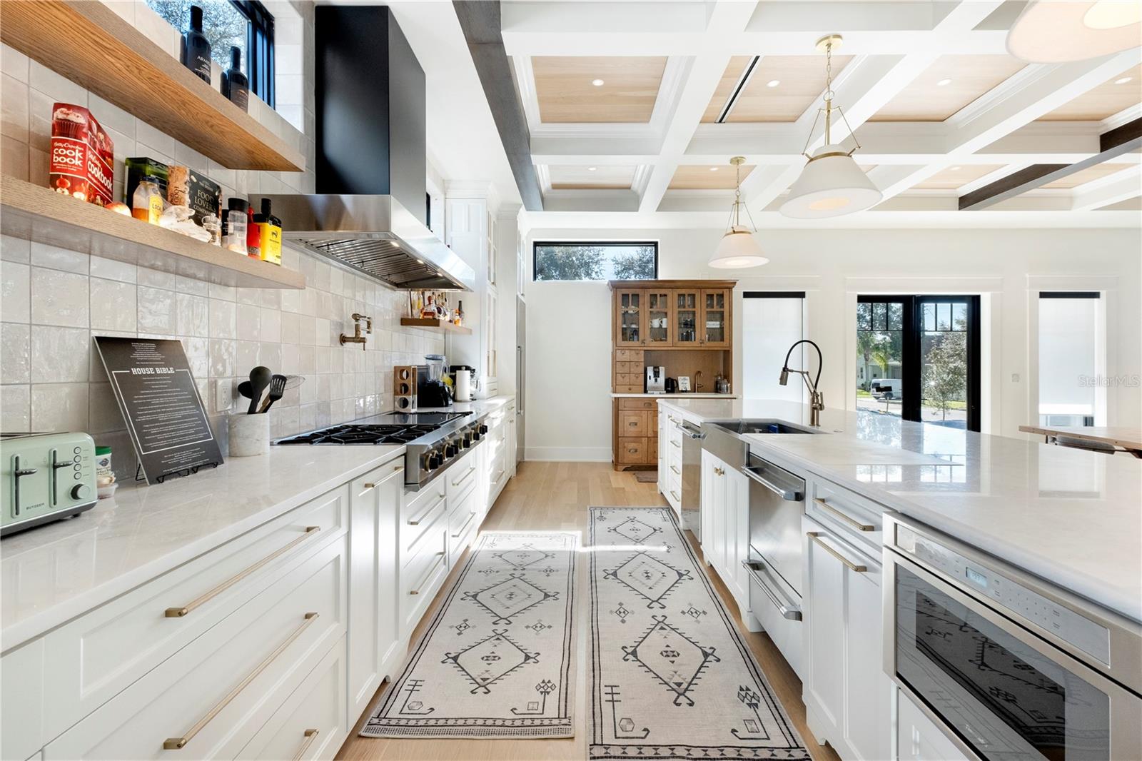 Image 14 of 62 For 319 Frances Avenue