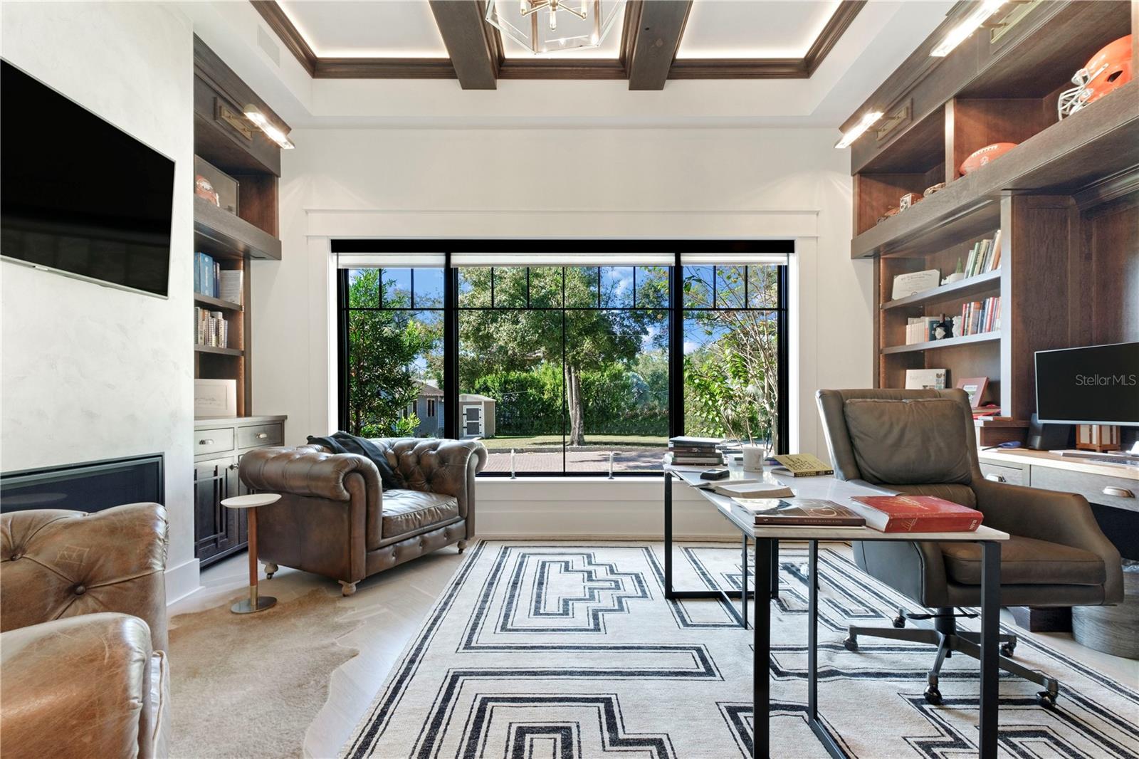 Image 19 of 62 For 319 Frances Avenue