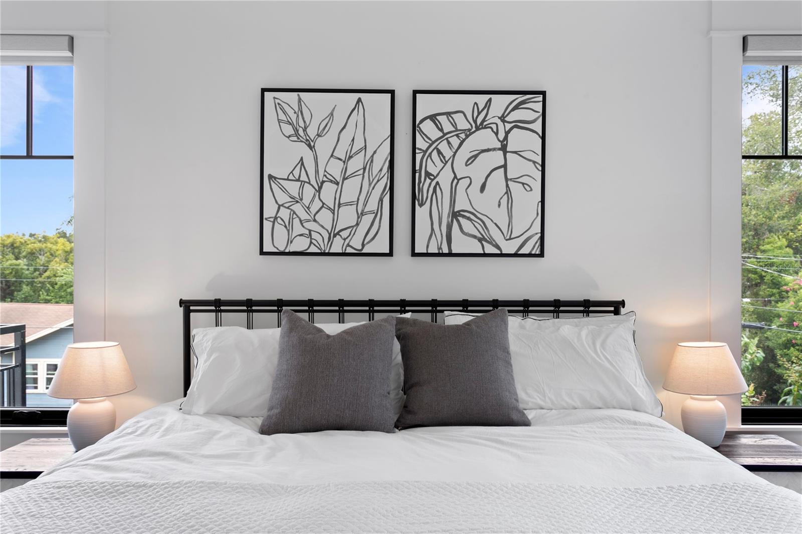 Image 23 of 62 For 319 Frances Avenue