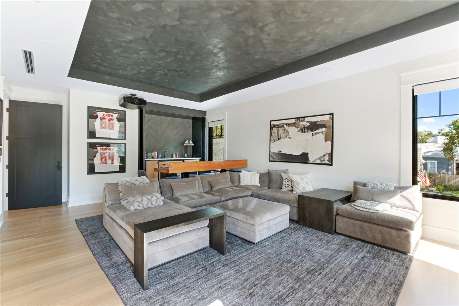 Image 56 of 62 For 319 Frances Avenue