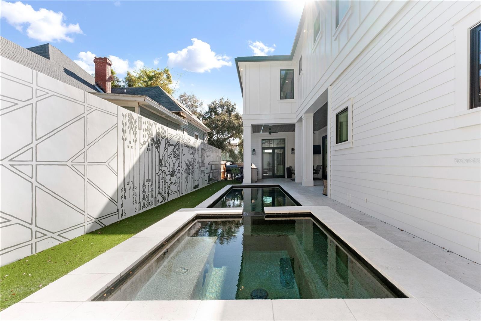 Image 59 of 62 For 319 Frances Avenue