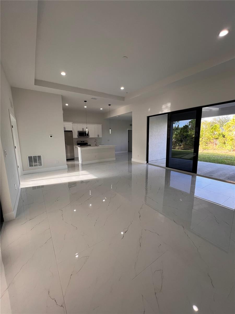 Image 13 of 21 For 8043 Walbert Street