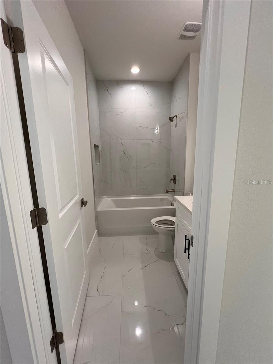 Image 6 of 21 For 8043 Walbert Street