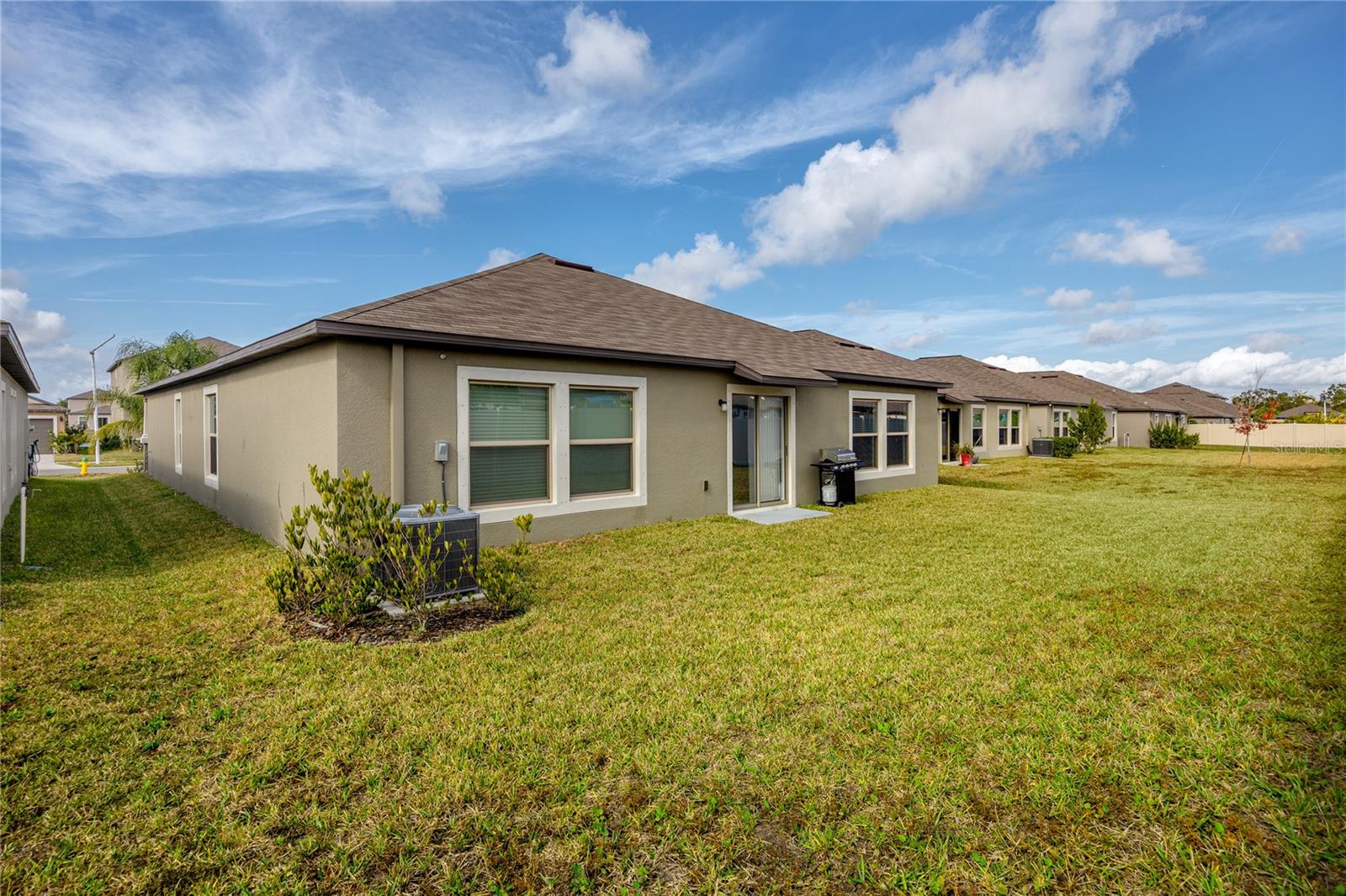 Image 41 of 48 For 16654 Carlton Pond Street