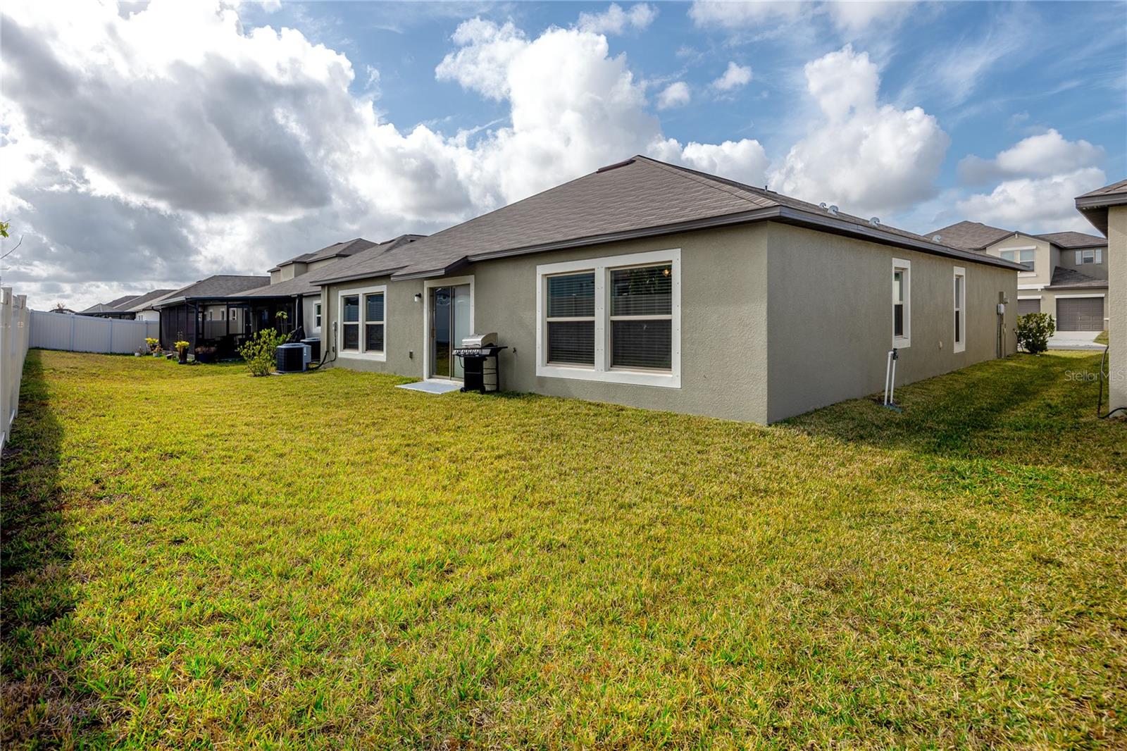 Image 42 of 48 For 16654 Carlton Pond Street