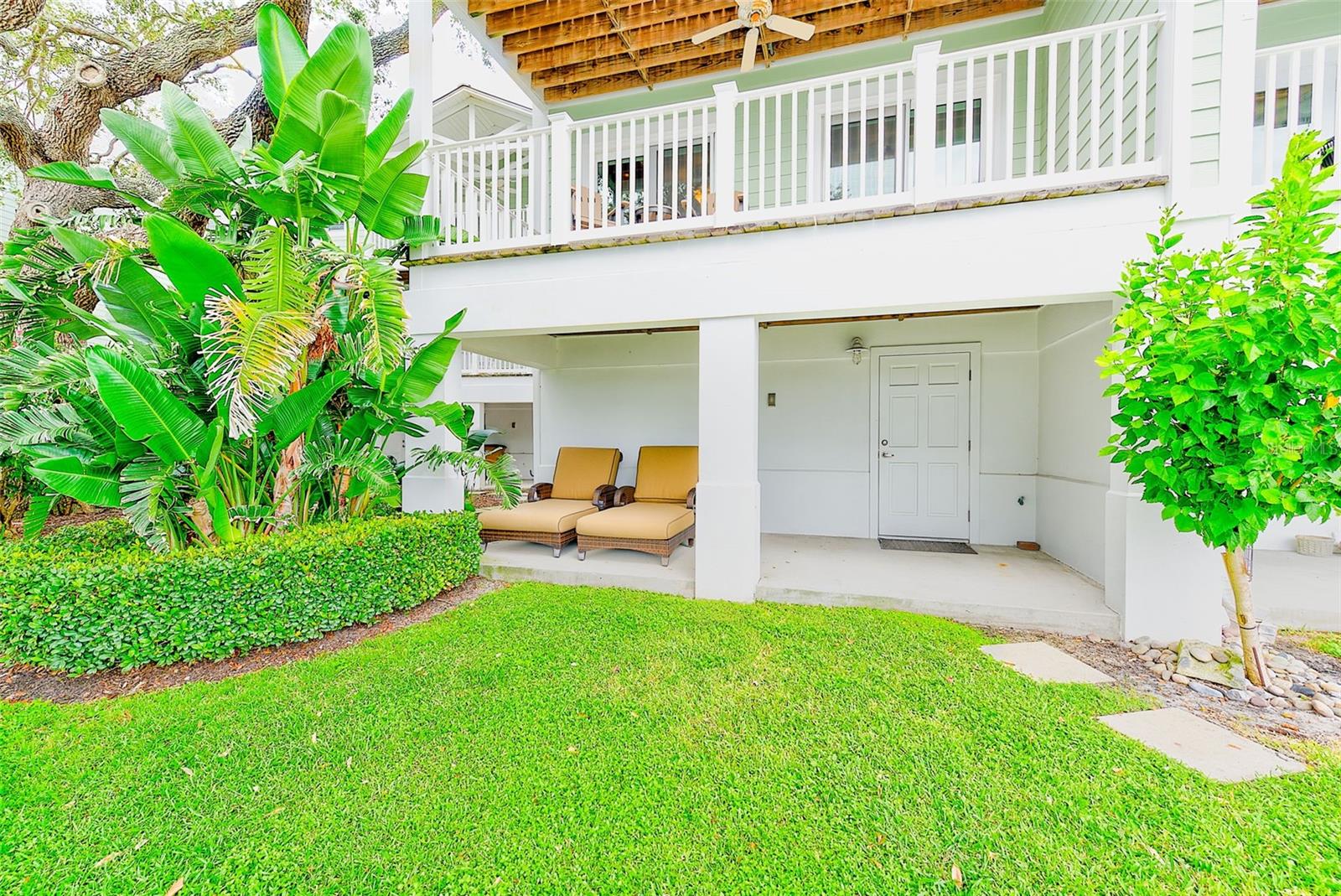 Image 34 of 56 For 217 18th Avenue