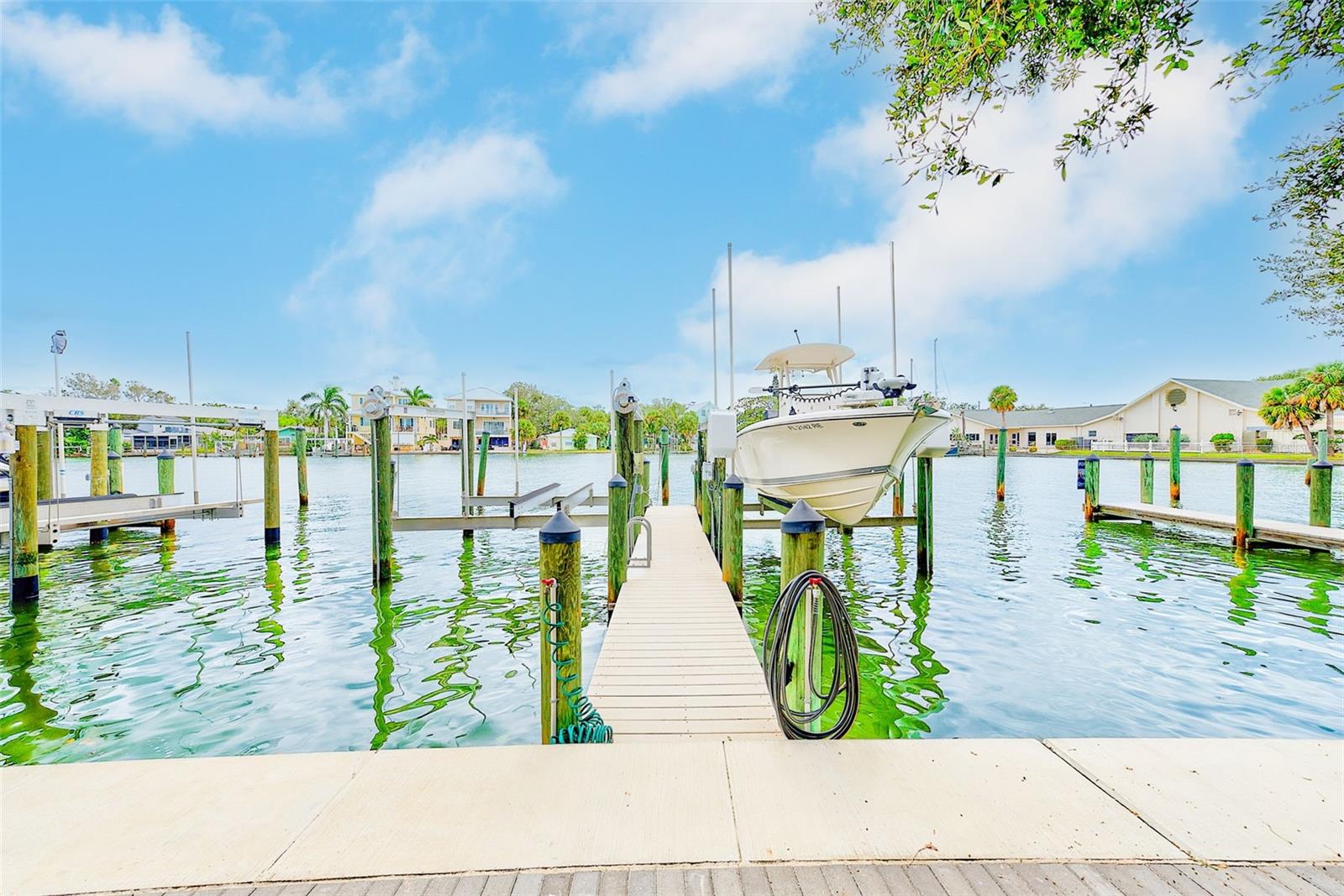 Image 35 of 56 For 217 18th Avenue