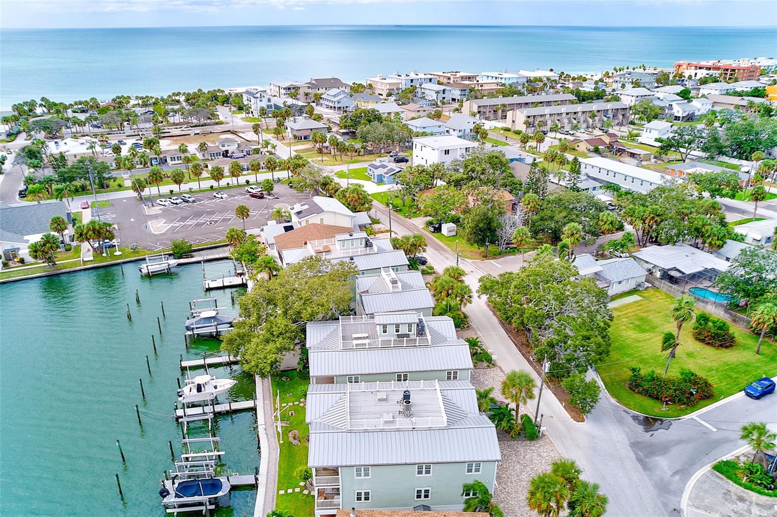 Image 43 of 56 For 217 18th Avenue