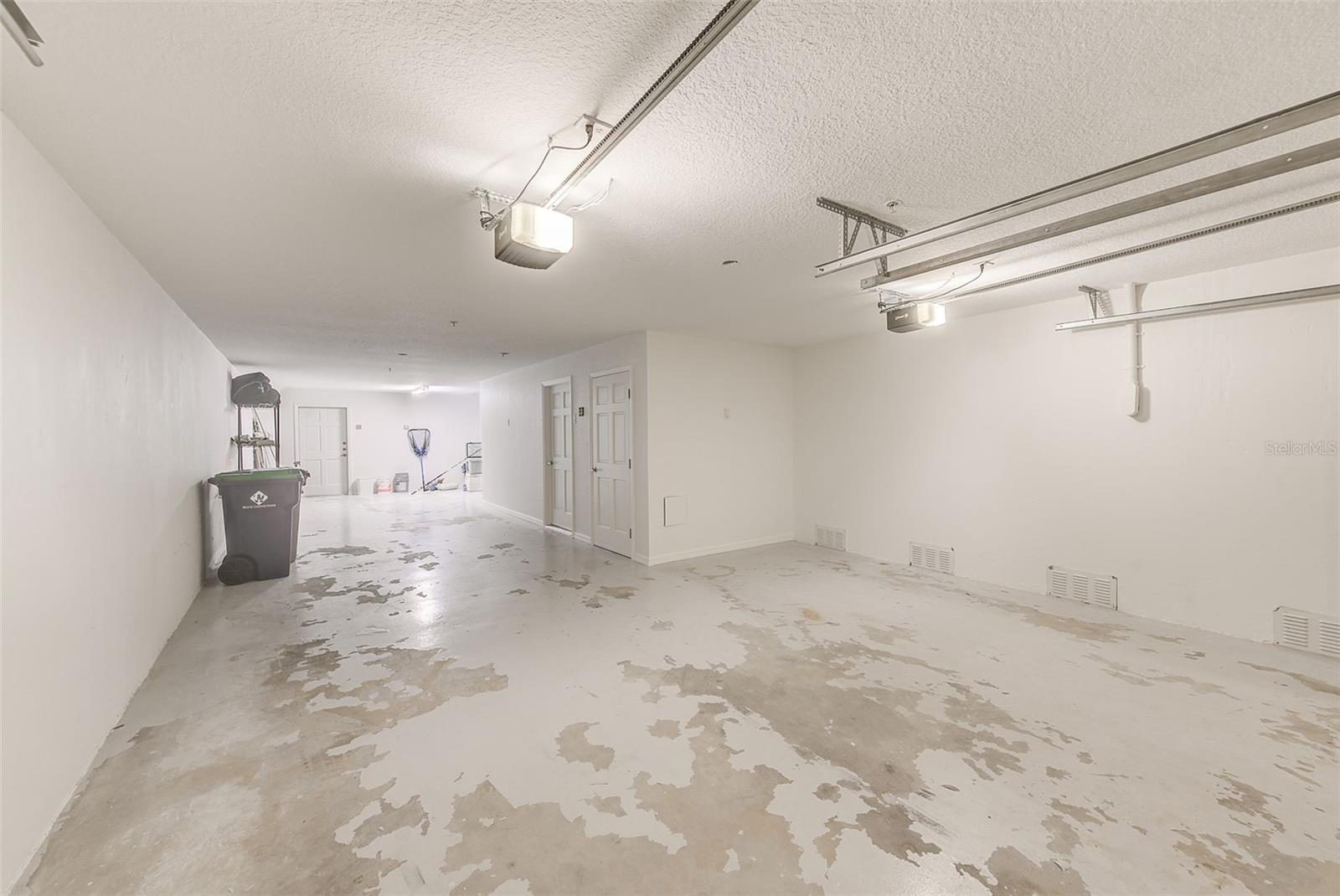 Image 52 of 56 For 217 18th Avenue