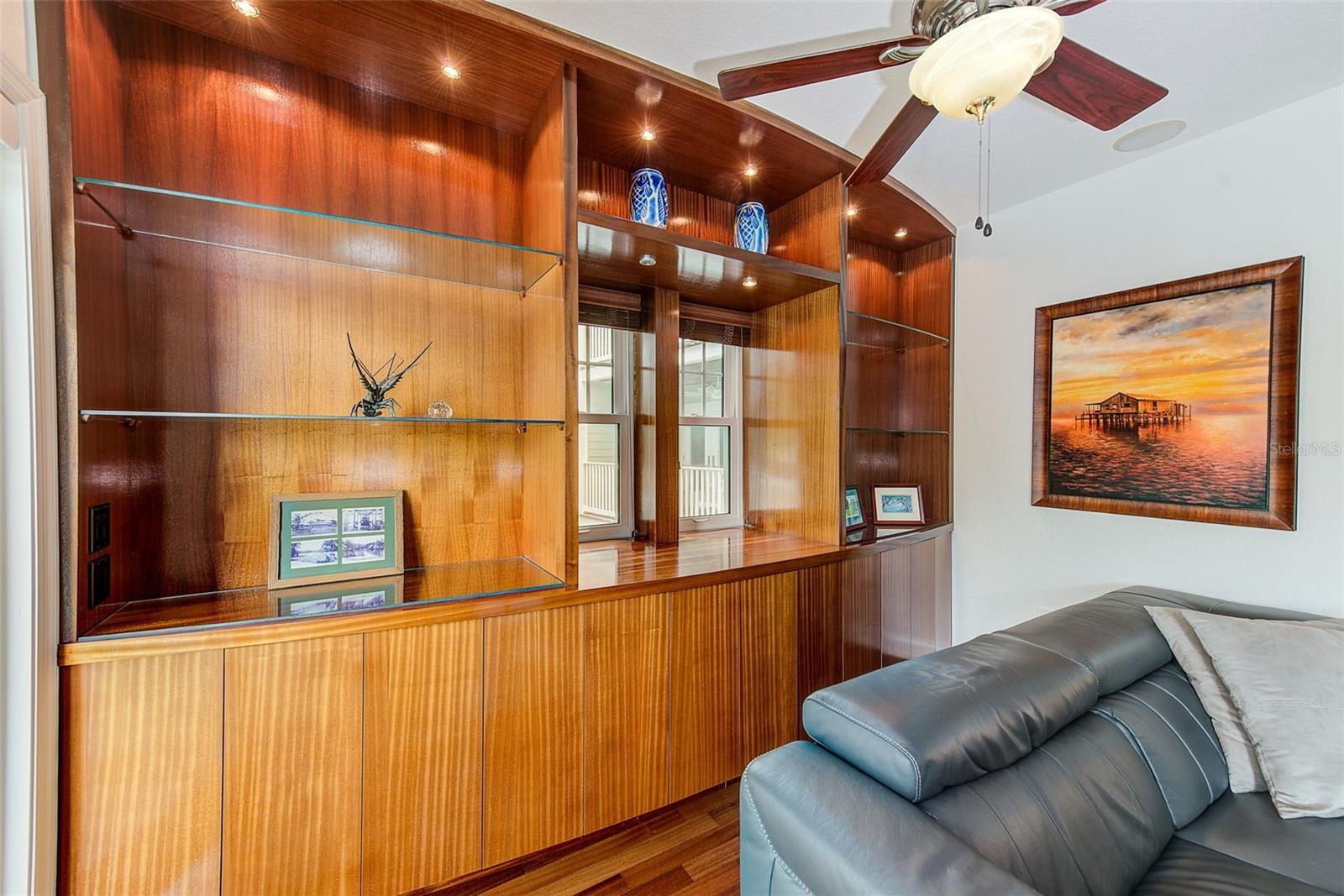 Image 6 of 56 For 217 18th Avenue