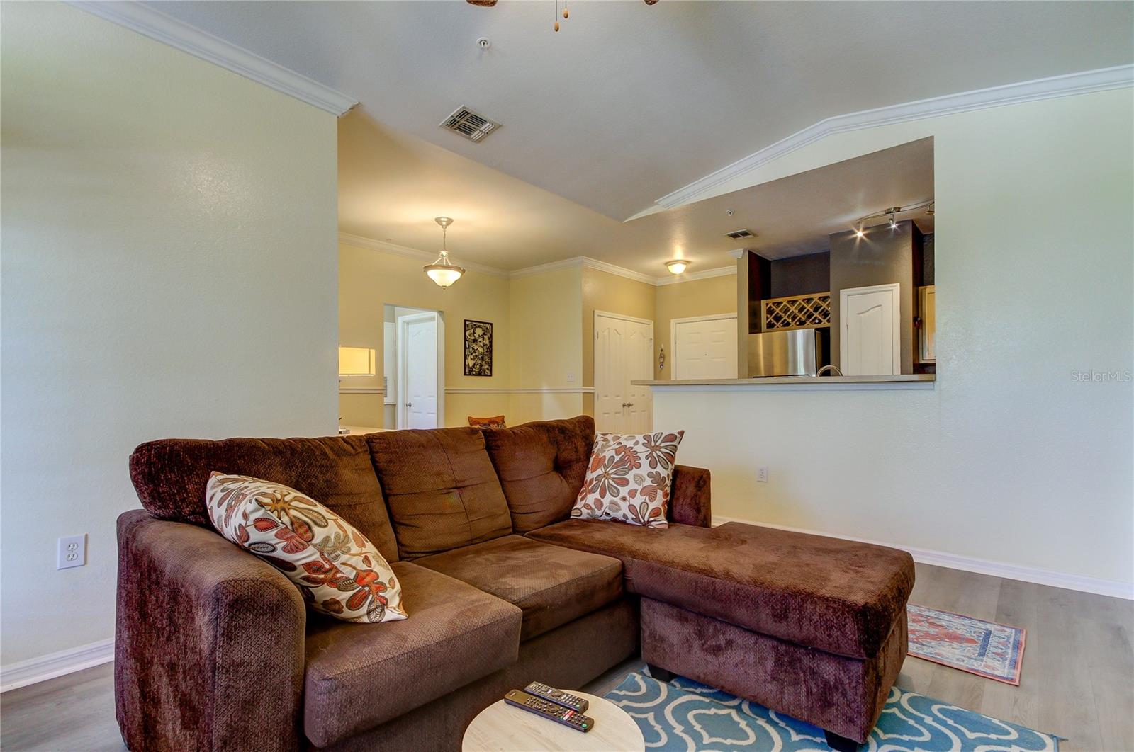 Image 10 of 33 For 5000 Culbreath Key Way Way 1-310