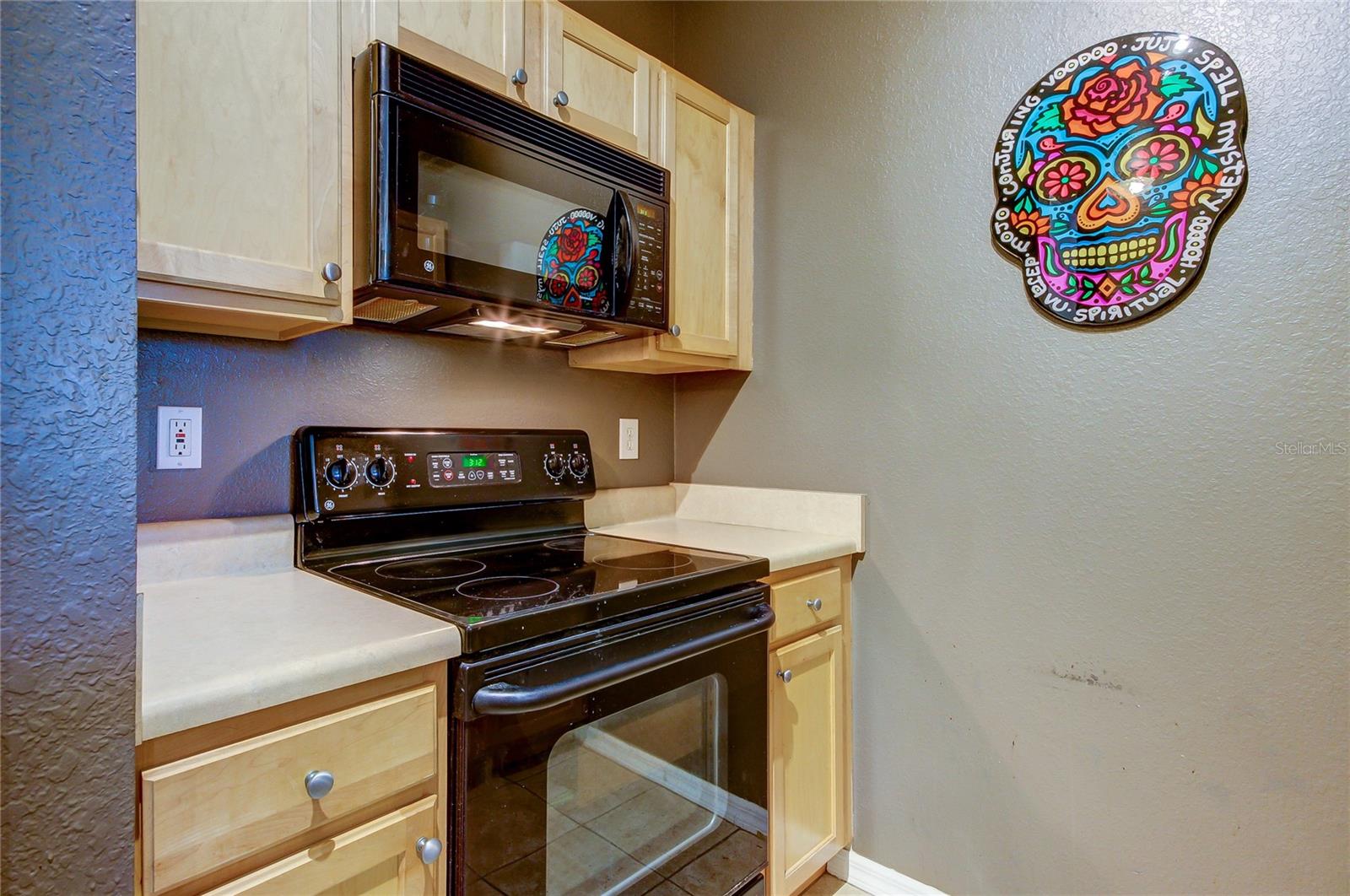 Image 17 of 33 For 5000 Culbreath Key Way Way 1-310