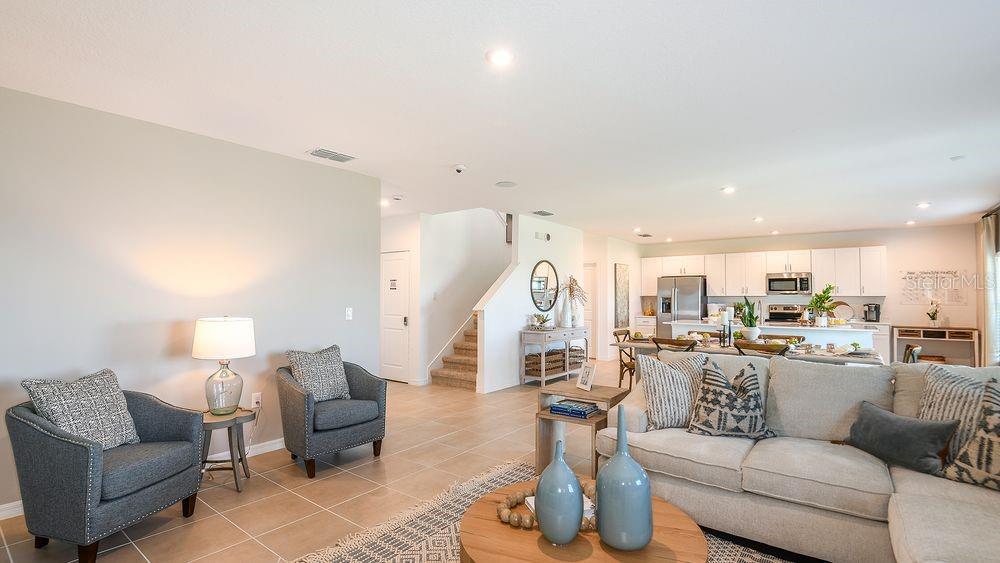 Image 6 of 44 For 13243 Commons Avenue